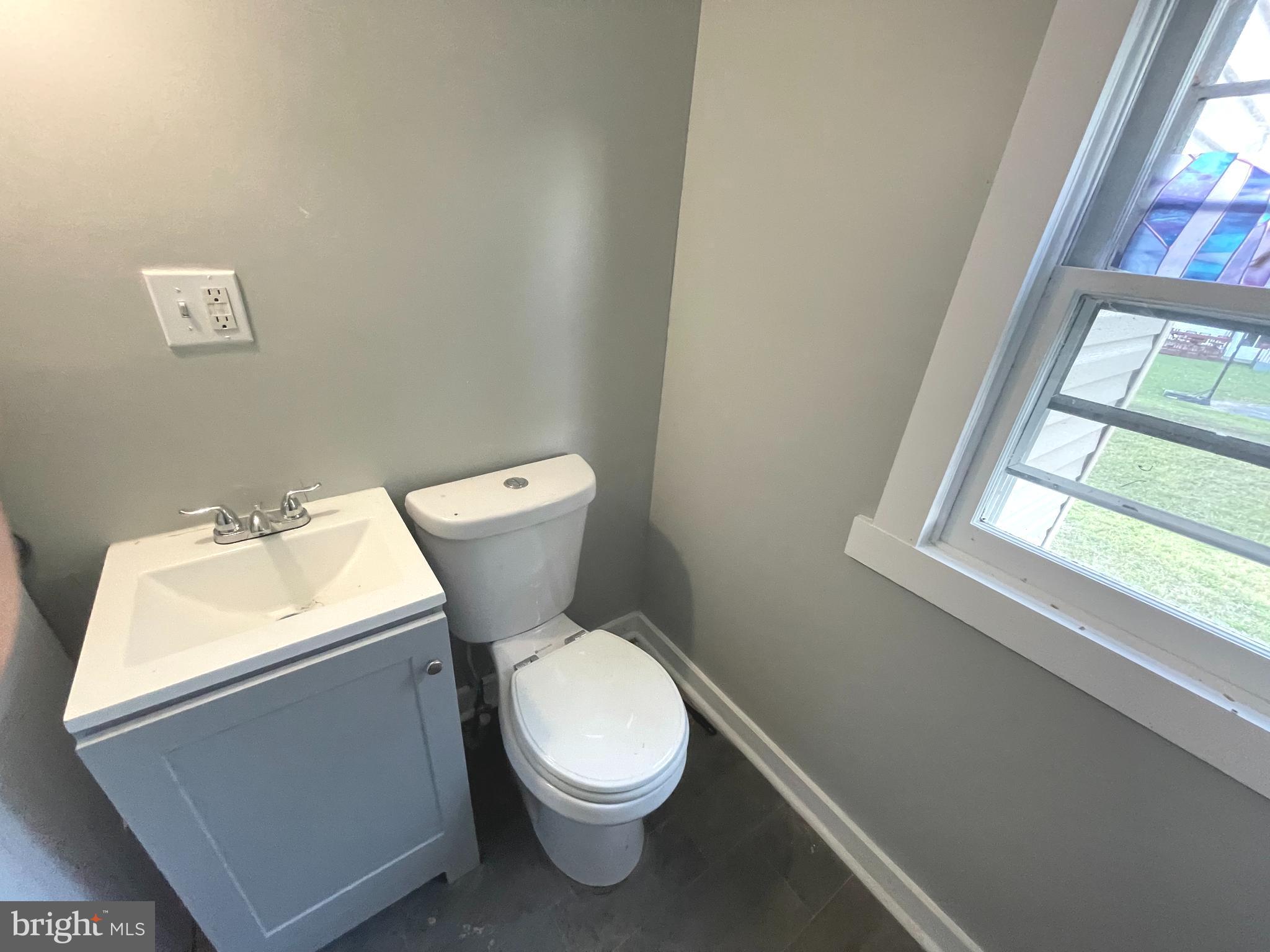 SHILOH DIST - Residential Lease