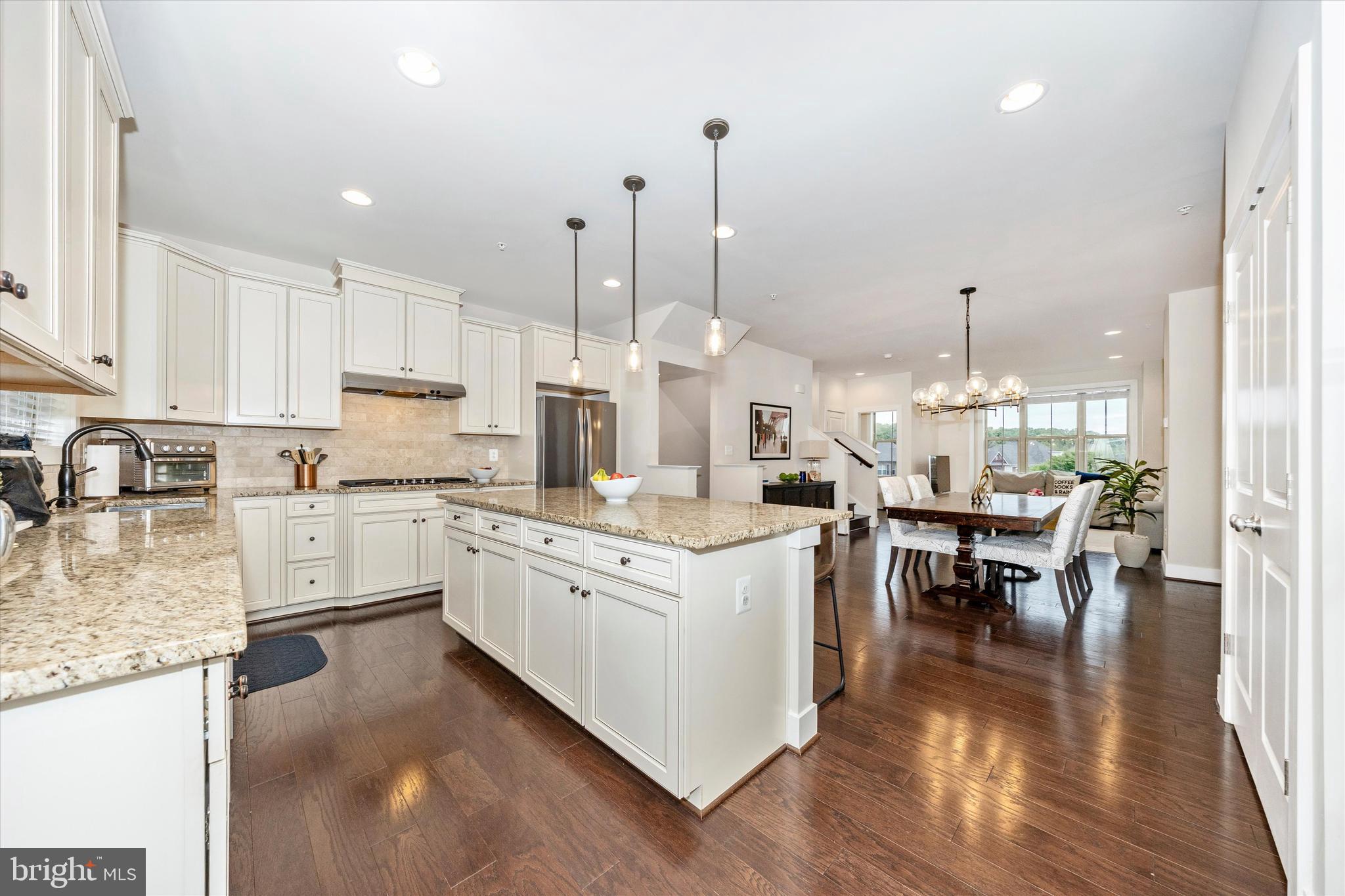 LANDSDALE - Residential