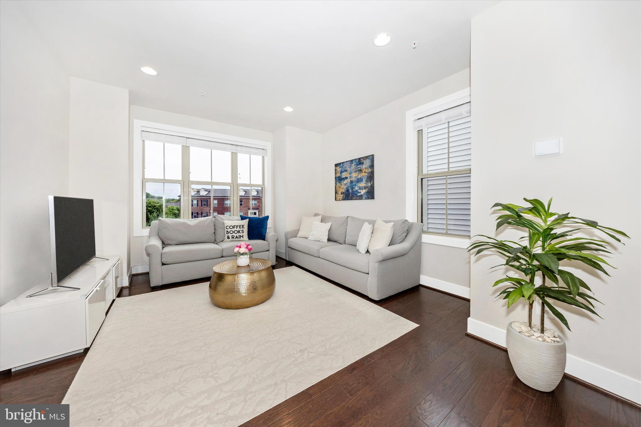 LANDSDALE - Residential