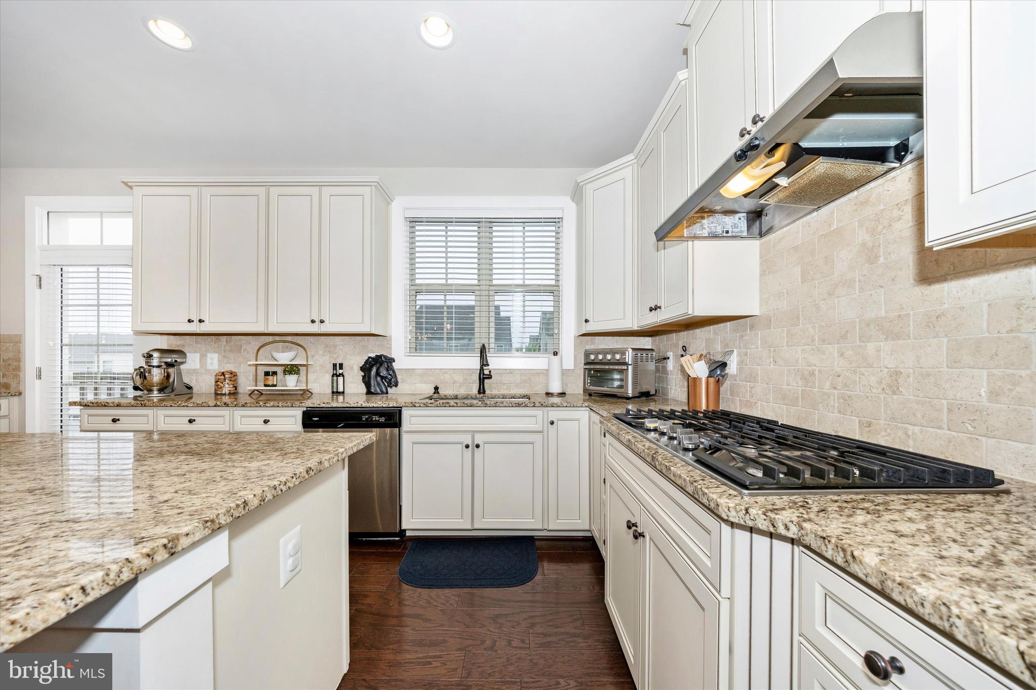 LANDSDALE - Residential