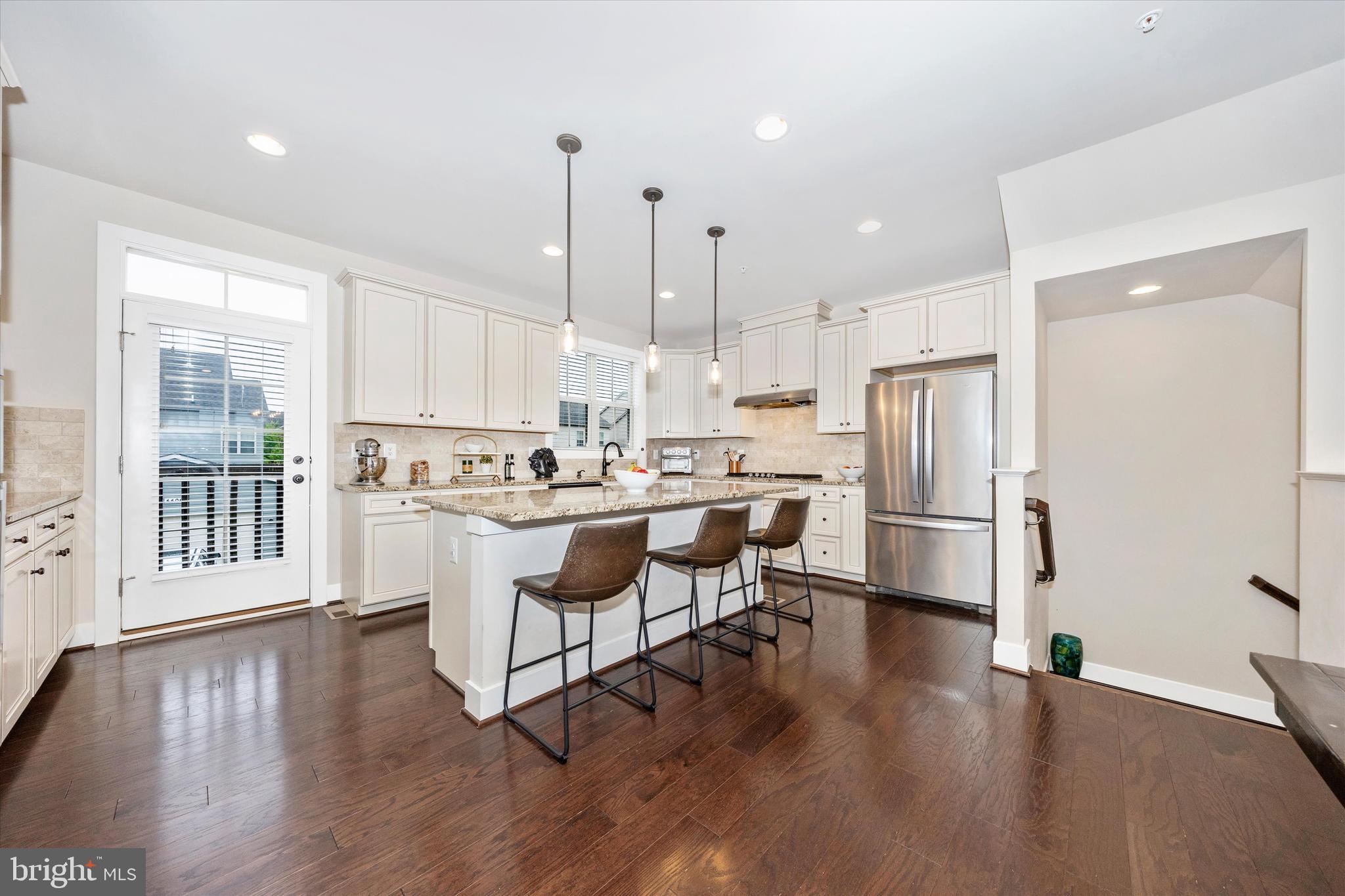 LANDSDALE - Residential