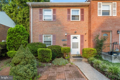 Townhouse For Sale - 3473 Beale Court<br/> WOODBRIDGE, VA 22193