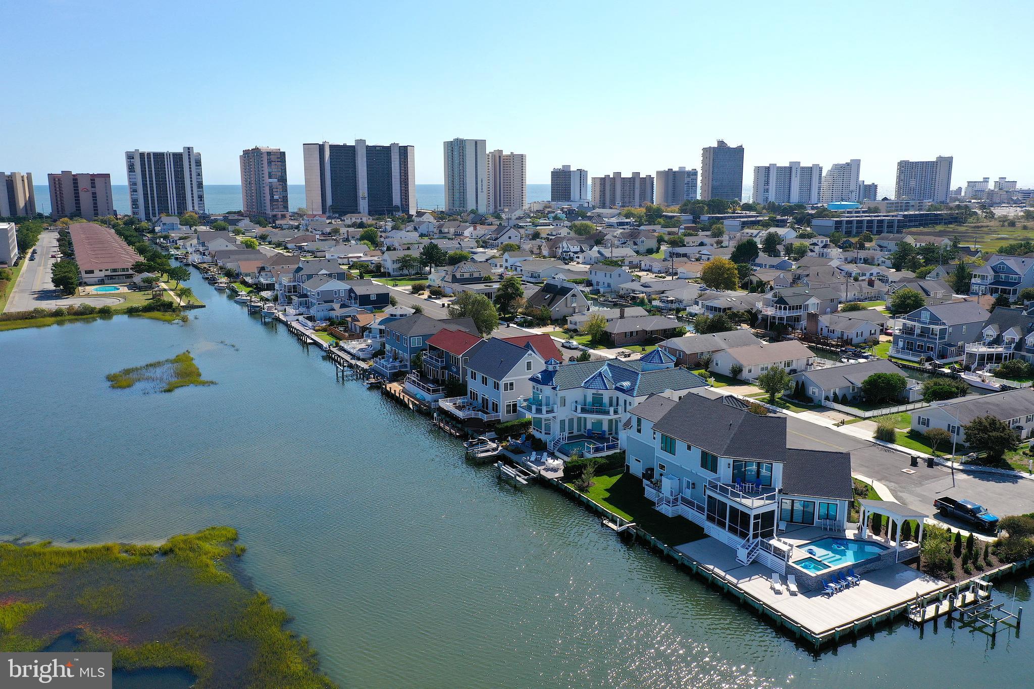 CAINE KEYS II - Residential