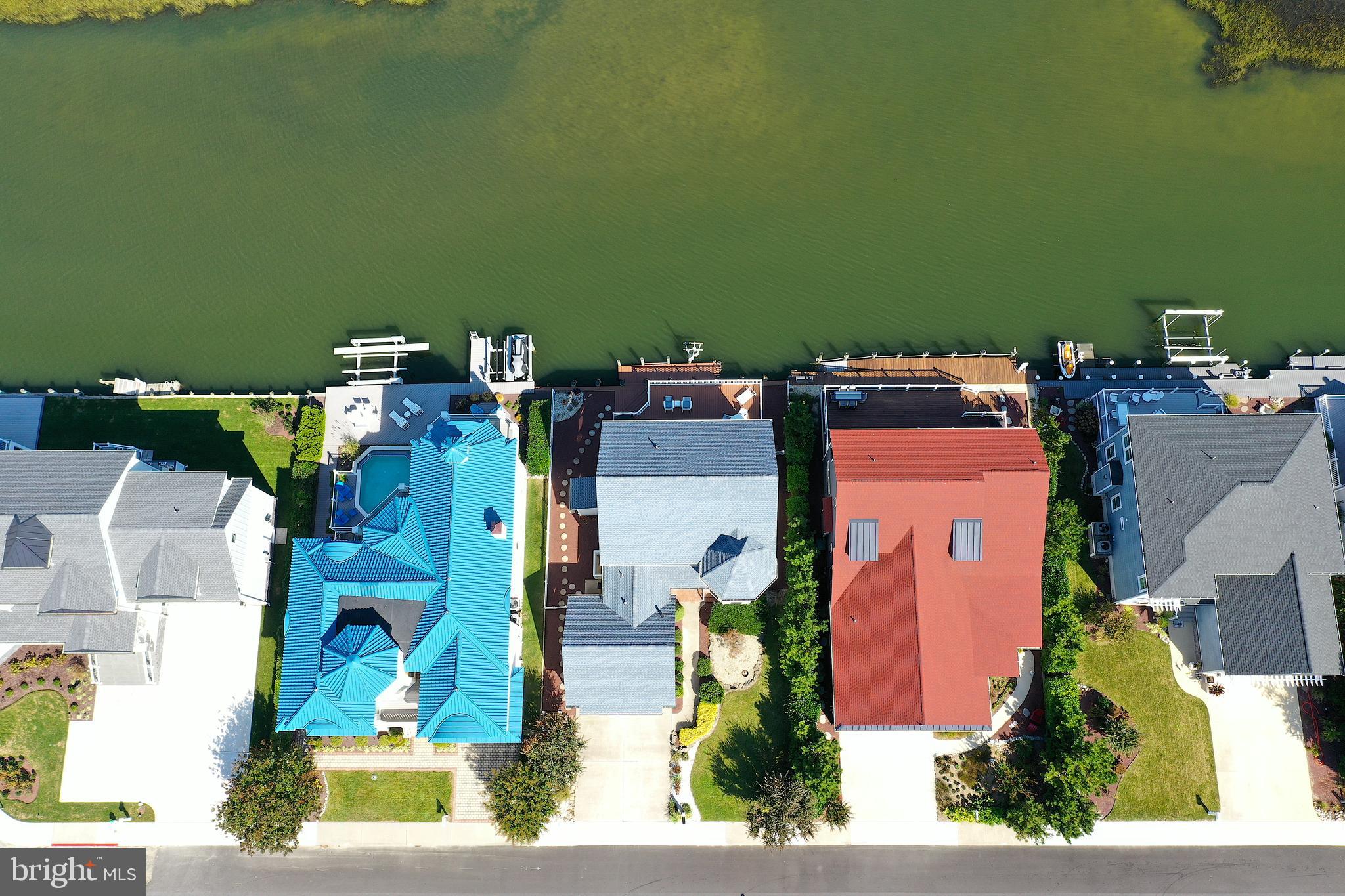 CAINE KEYS II - Residential