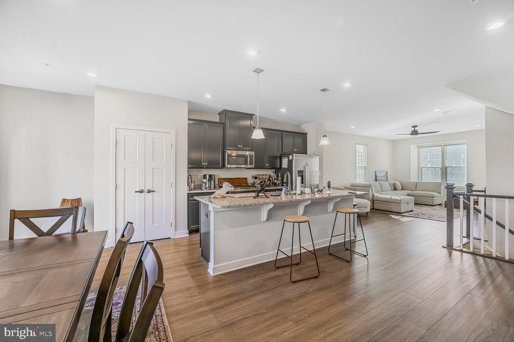 SOUTHLAKE - Residential Lease