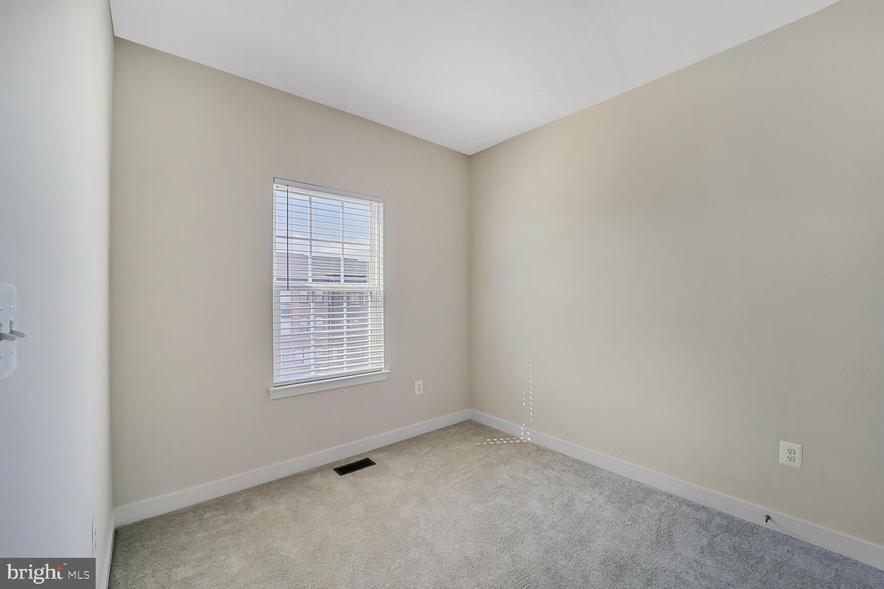 SOUTHLAKE - Residential Lease