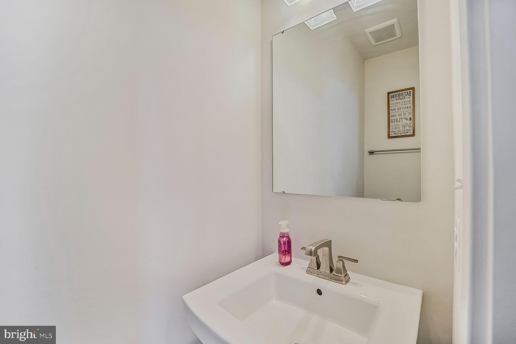 SOUTHLAKE - Residential Lease