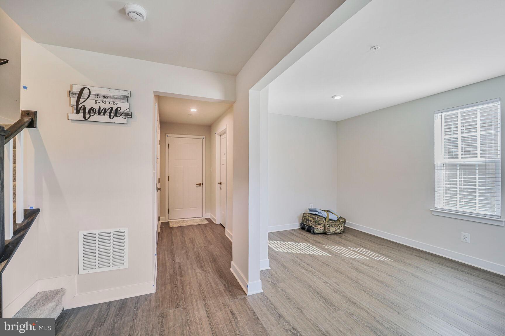 SOUTHLAKE - Residential Lease