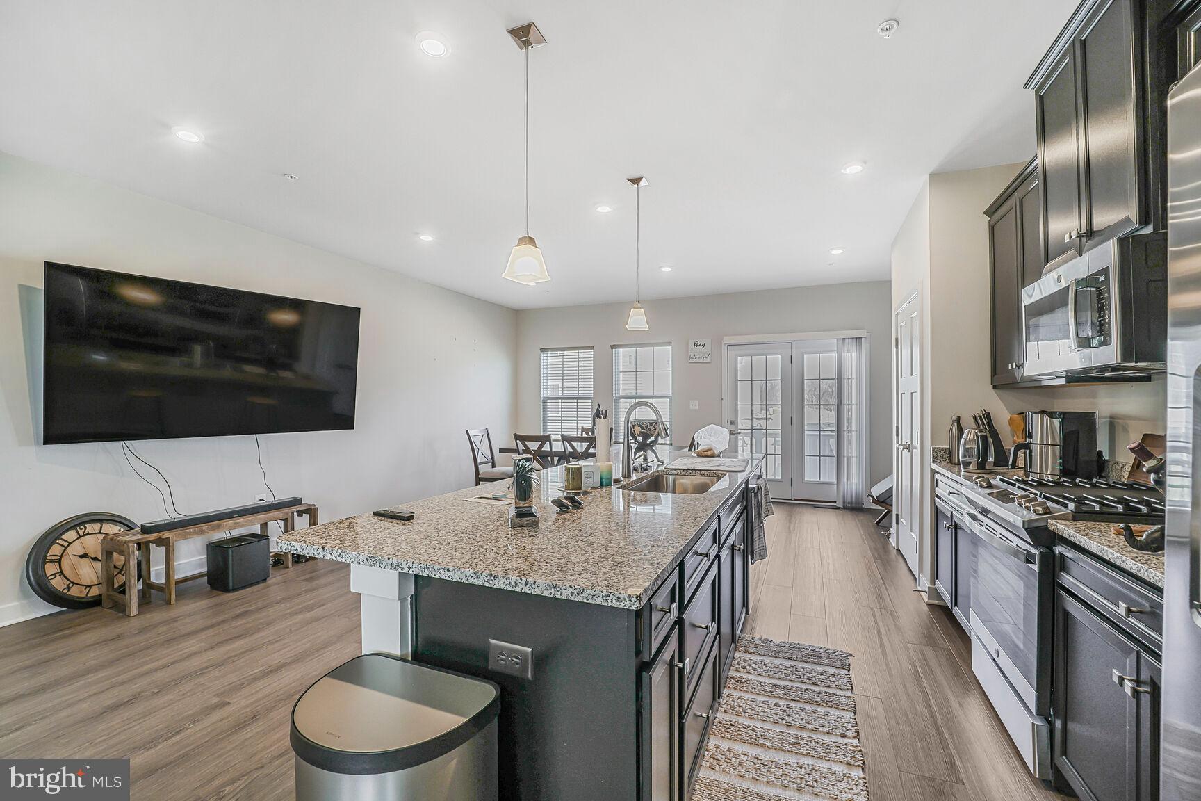 SOUTHLAKE - Residential Lease