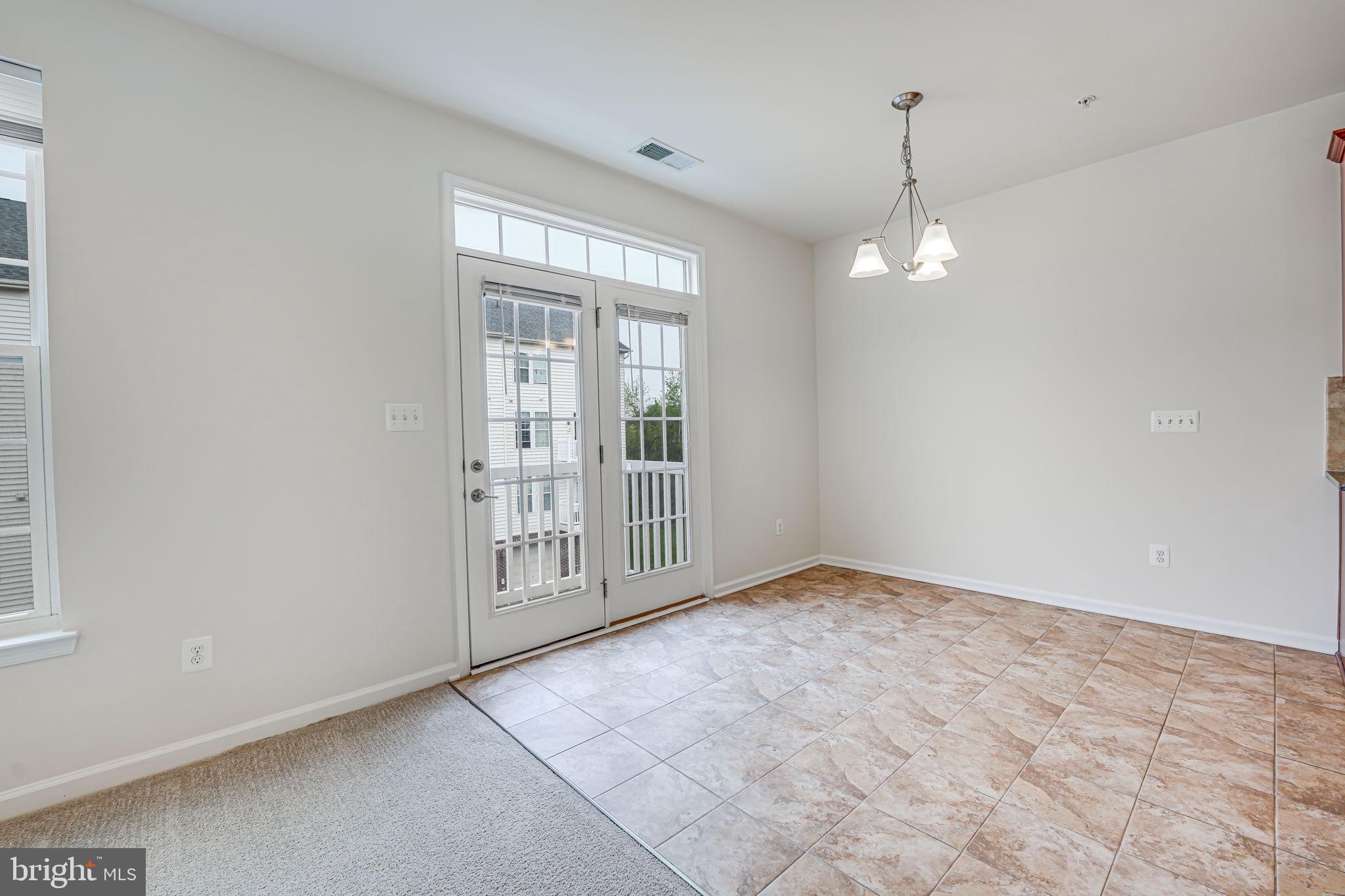 MORLEY CORNER - Residential