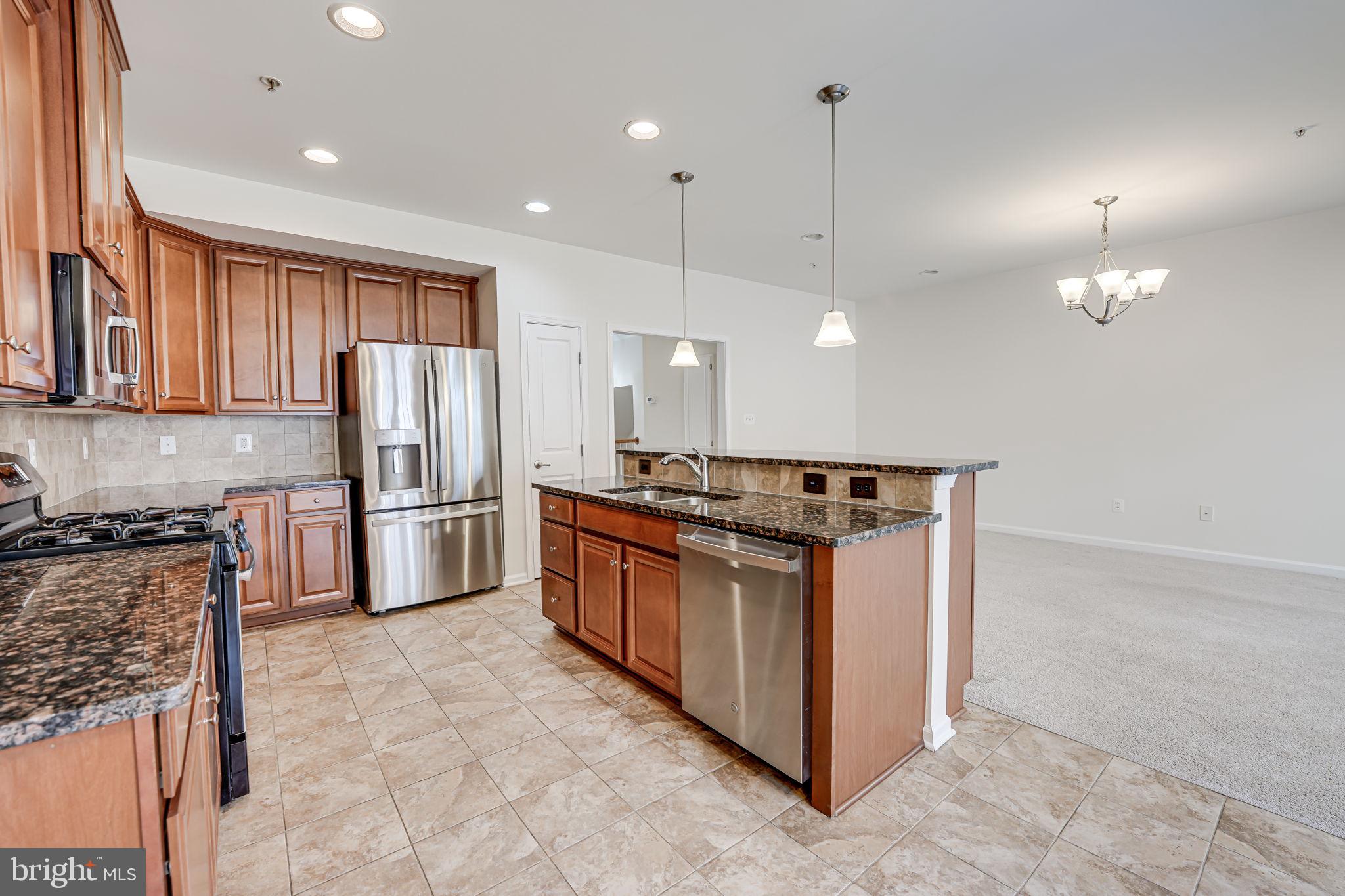 MORLEY CORNER - Residential