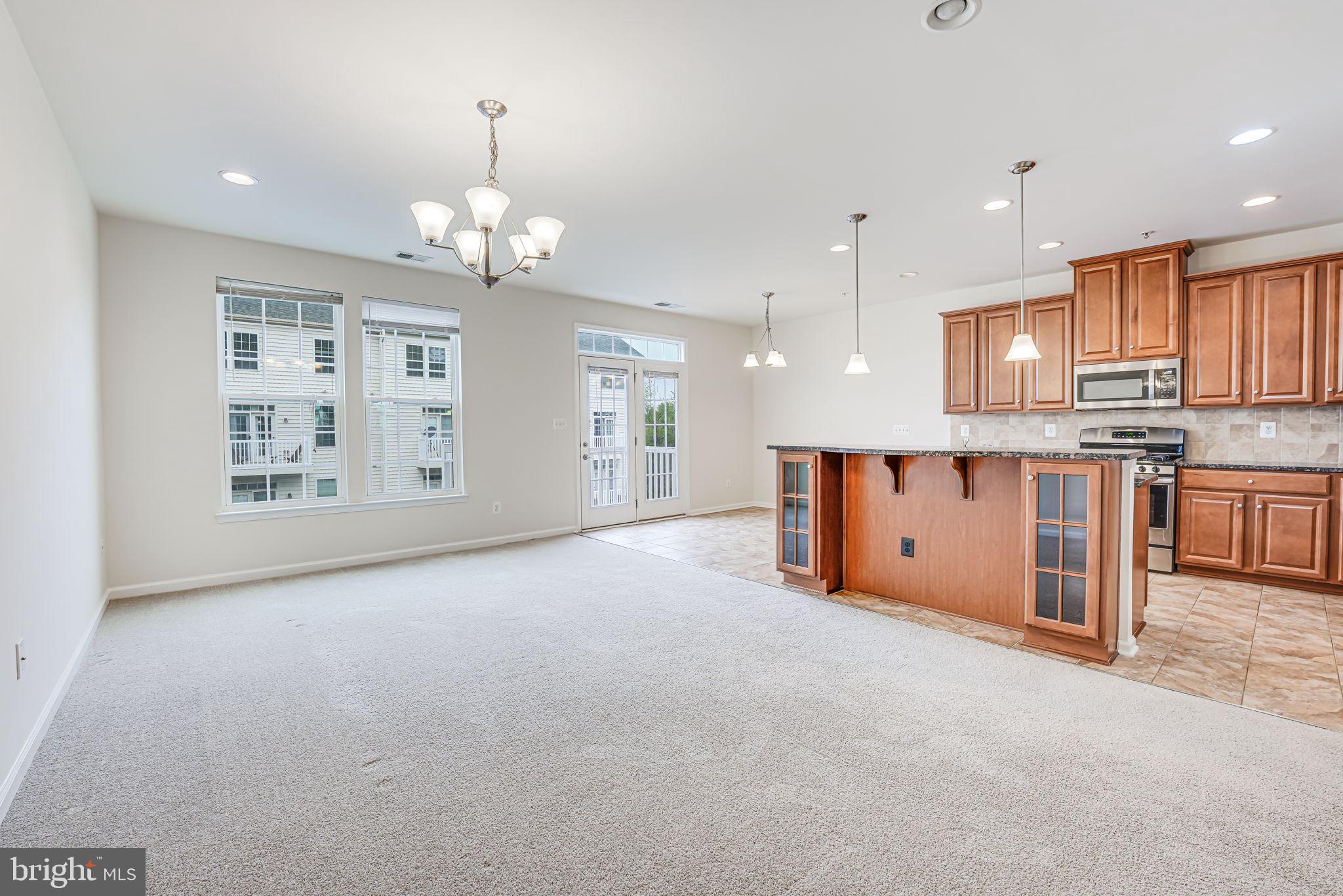 MORLEY CORNER - Residential