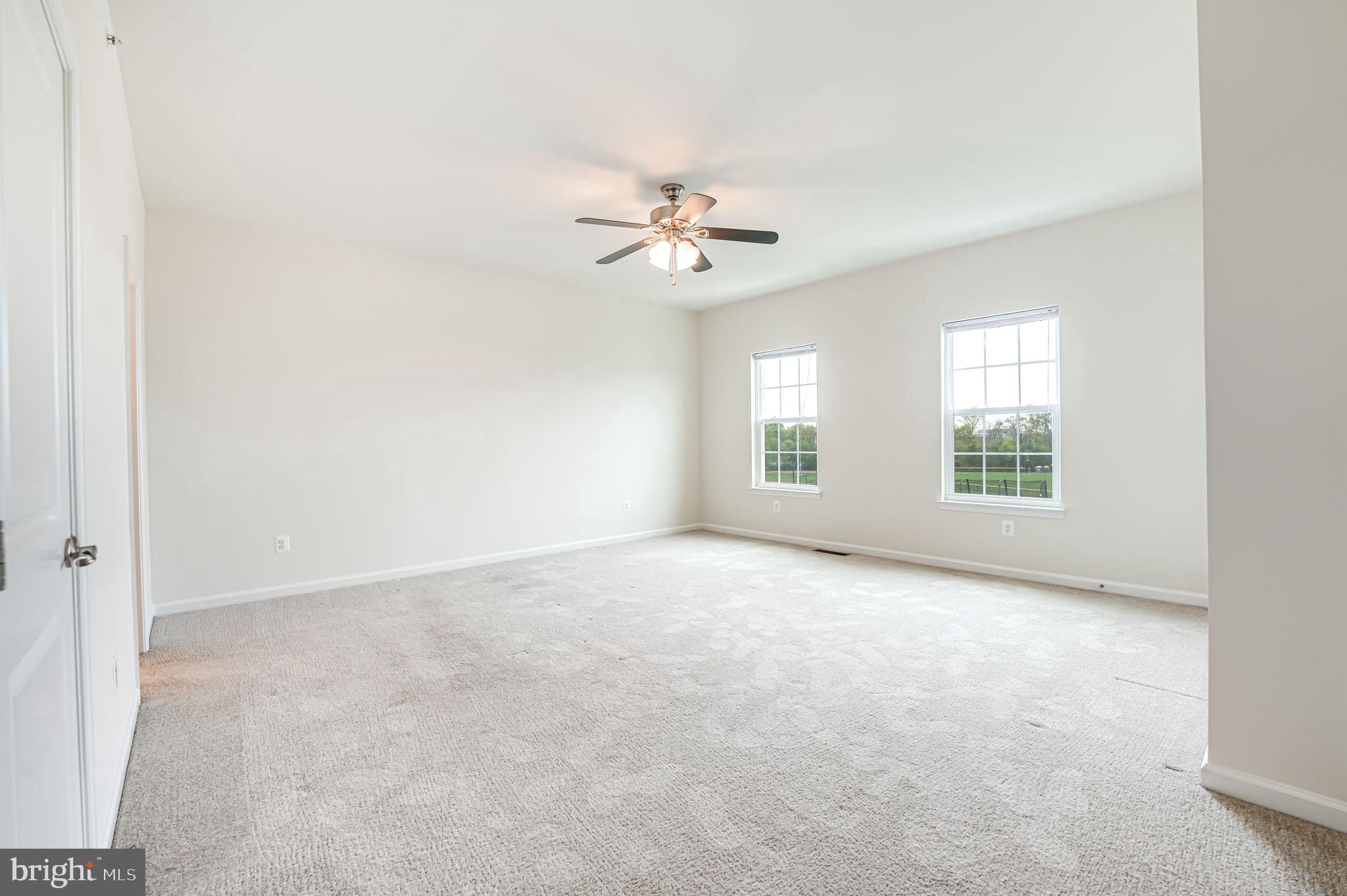 MORLEY CORNER - Residential