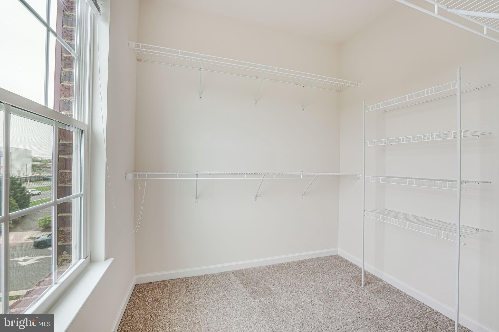 MORLEY CORNER - Residential