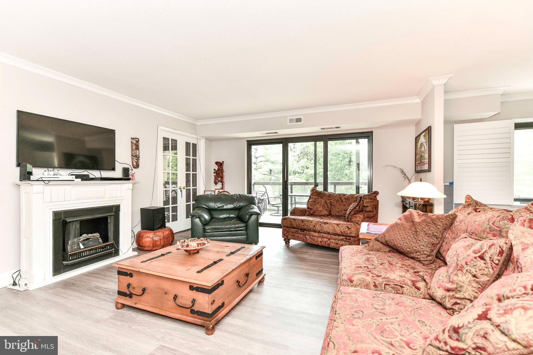 WATERGATE AT LANDMARK - Residential Lease