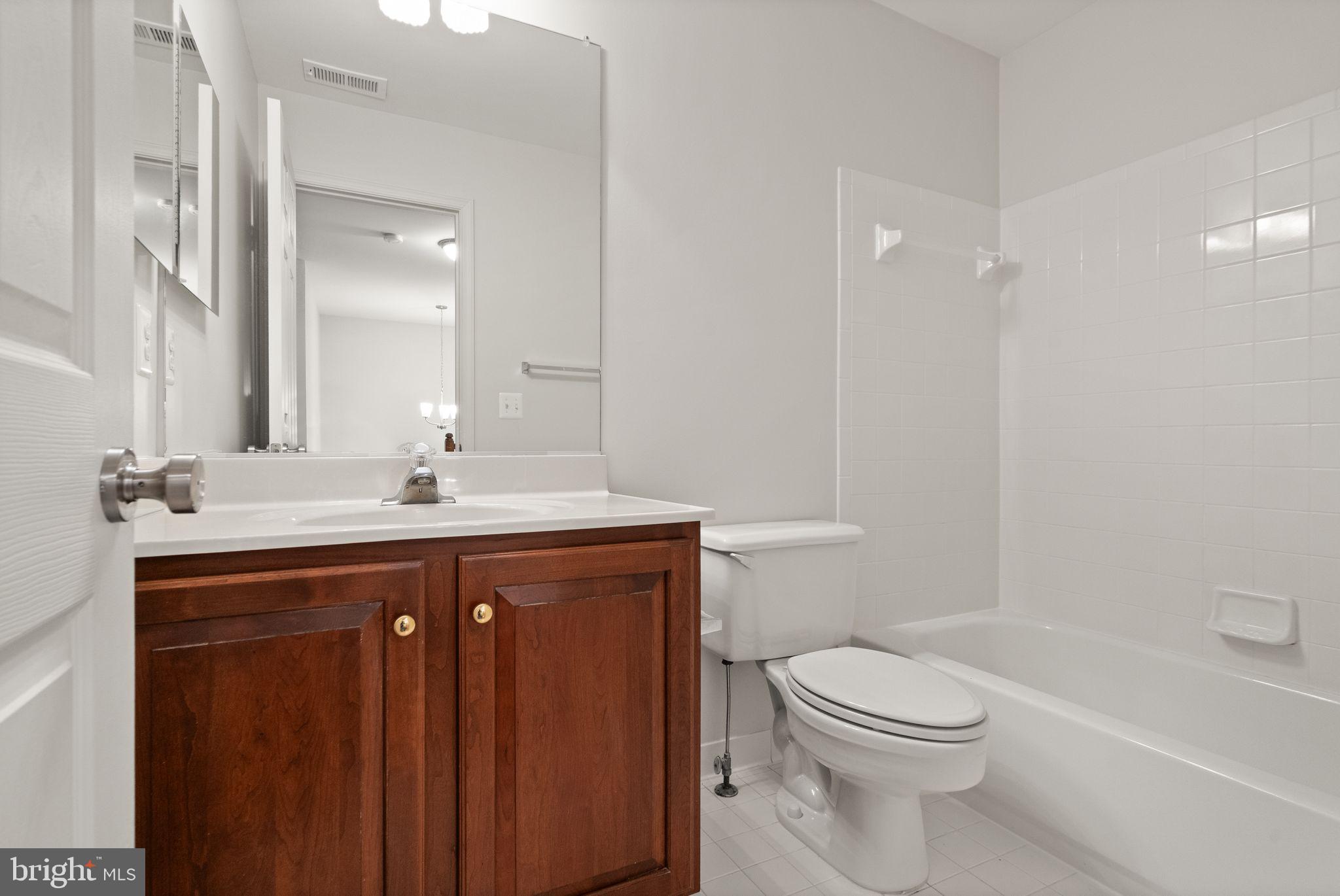 BRITTANY - Residential