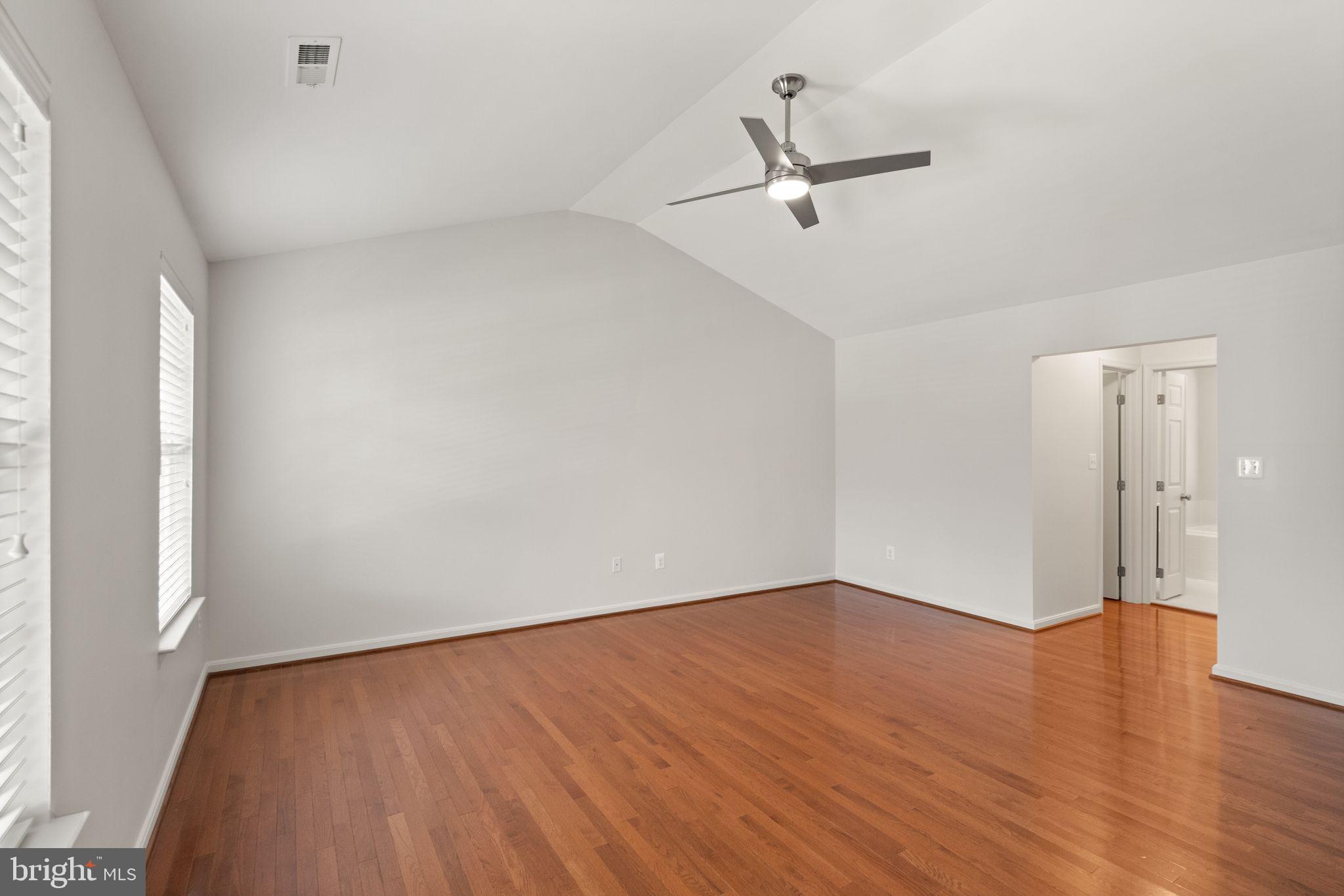 BRITTANY - Residential