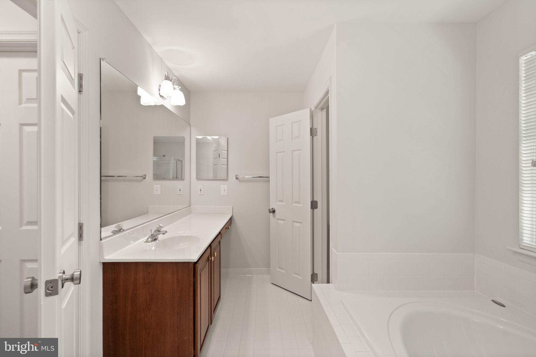 BRITTANY - Residential