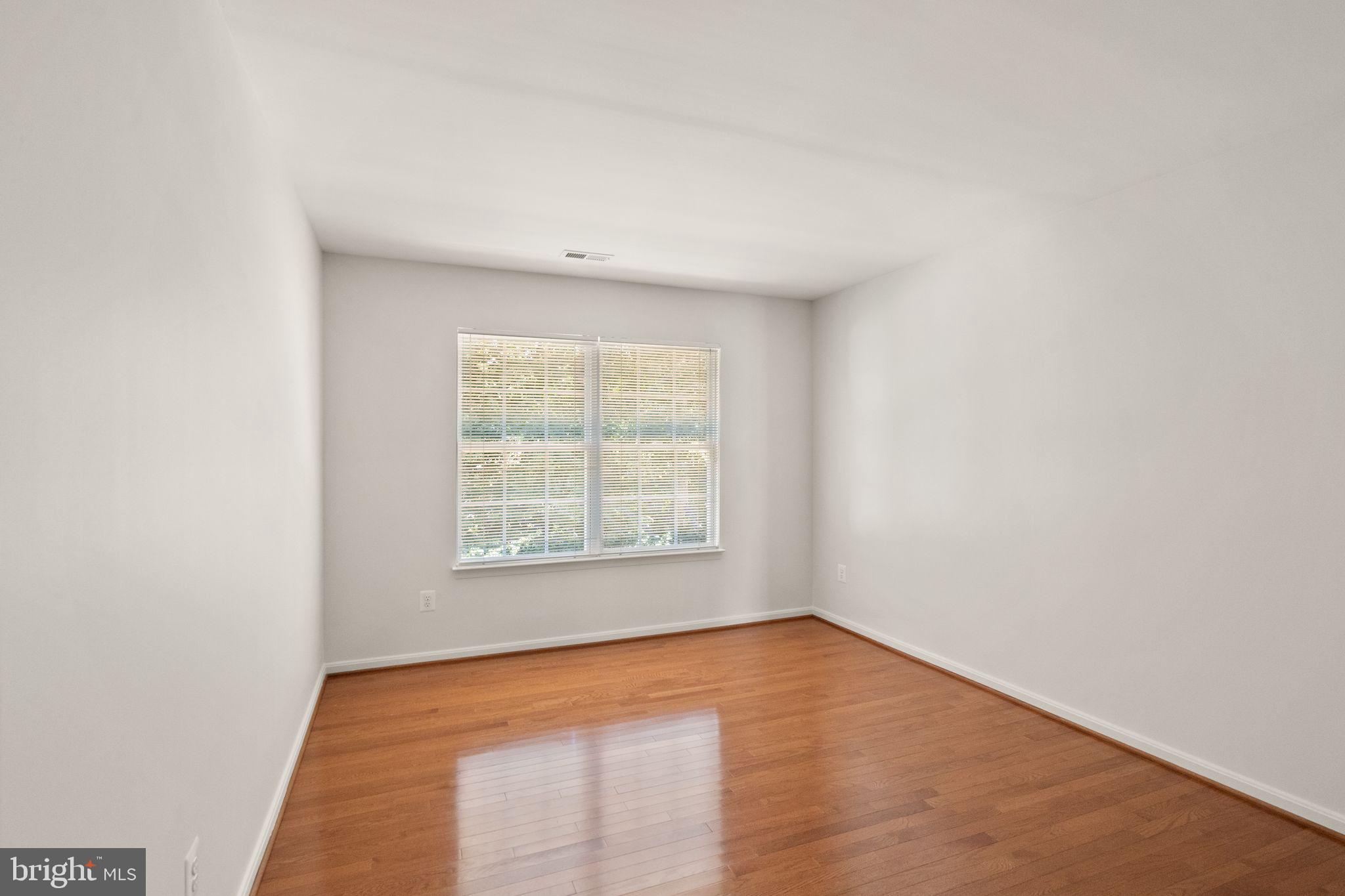 BRITTANY - Residential