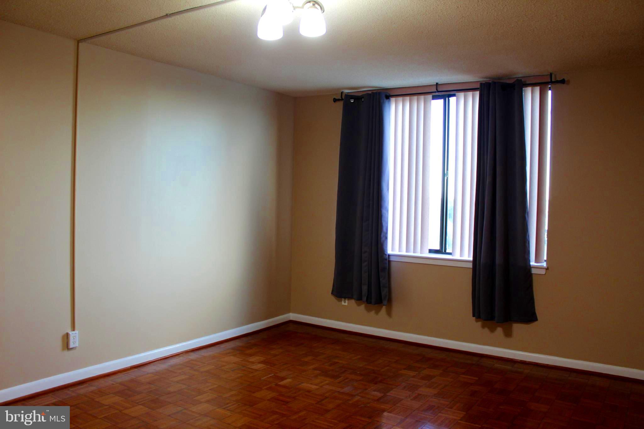 SKYLINE HOUSE - Residential Lease