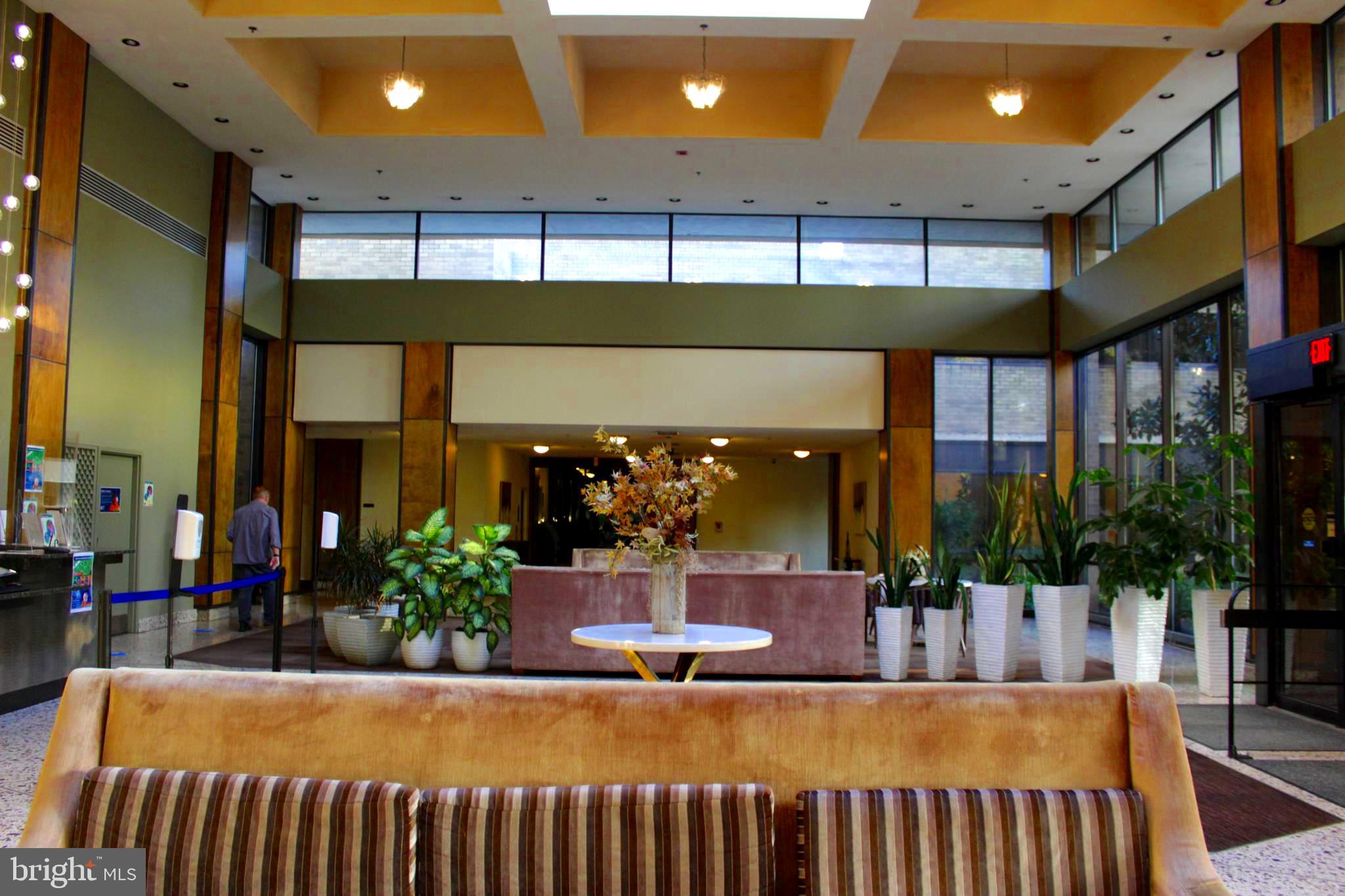 SKYLINE HOUSE - Residential Lease