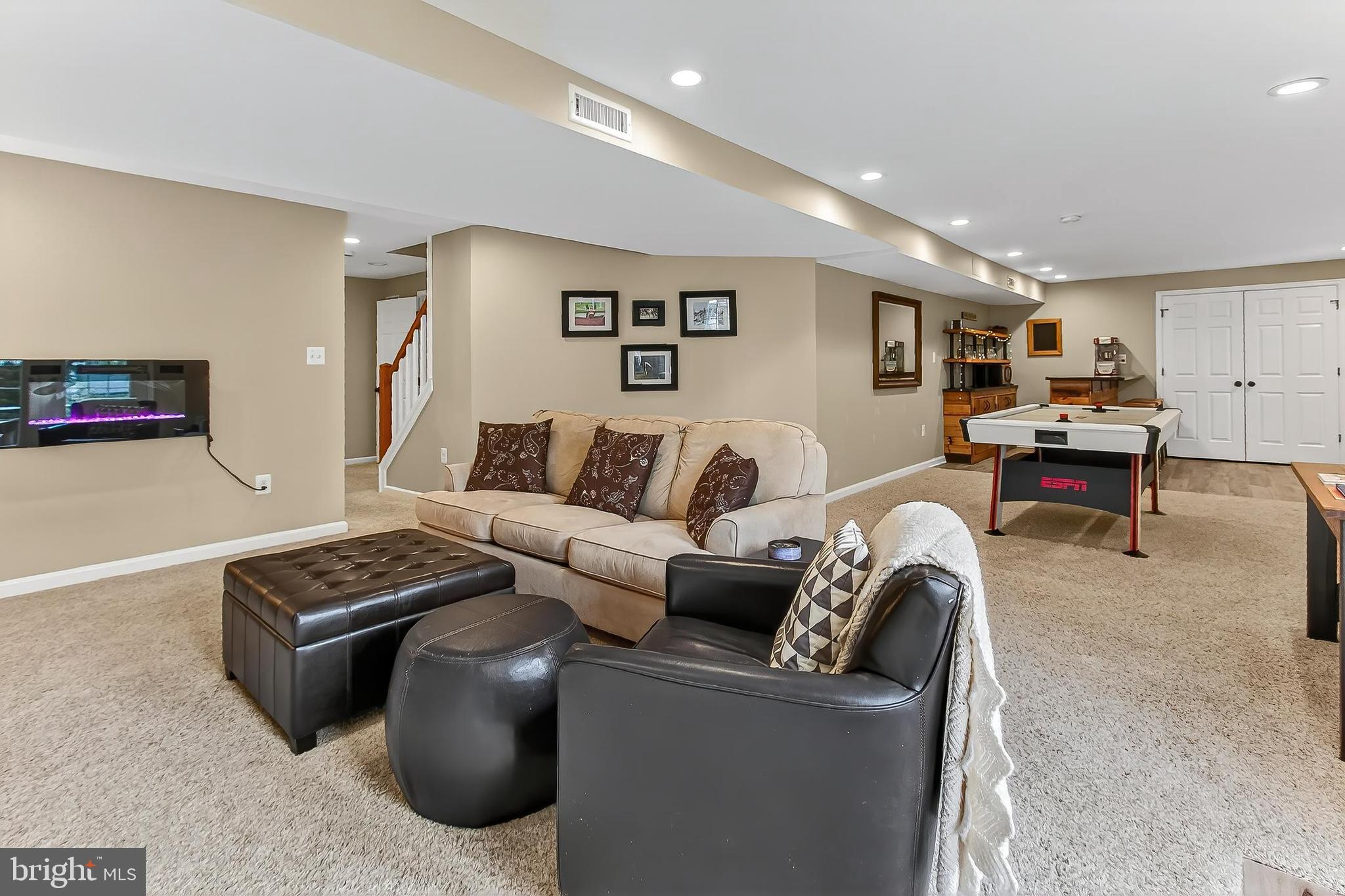 WHISPERWOOD - Residential