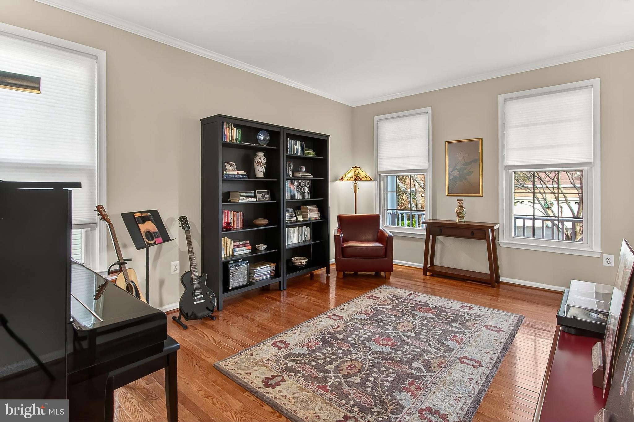 WHISPERWOOD - Residential