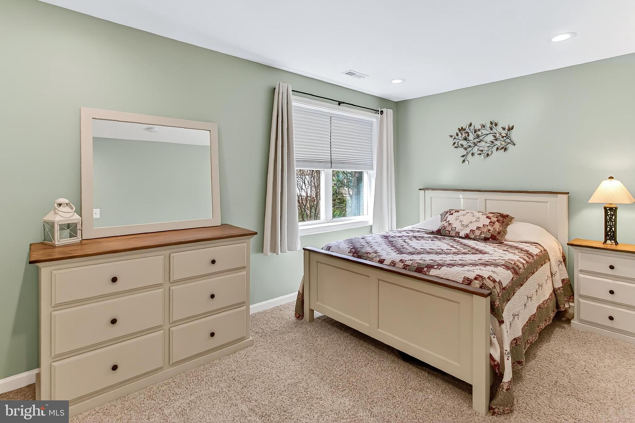 WHISPERWOOD - Residential