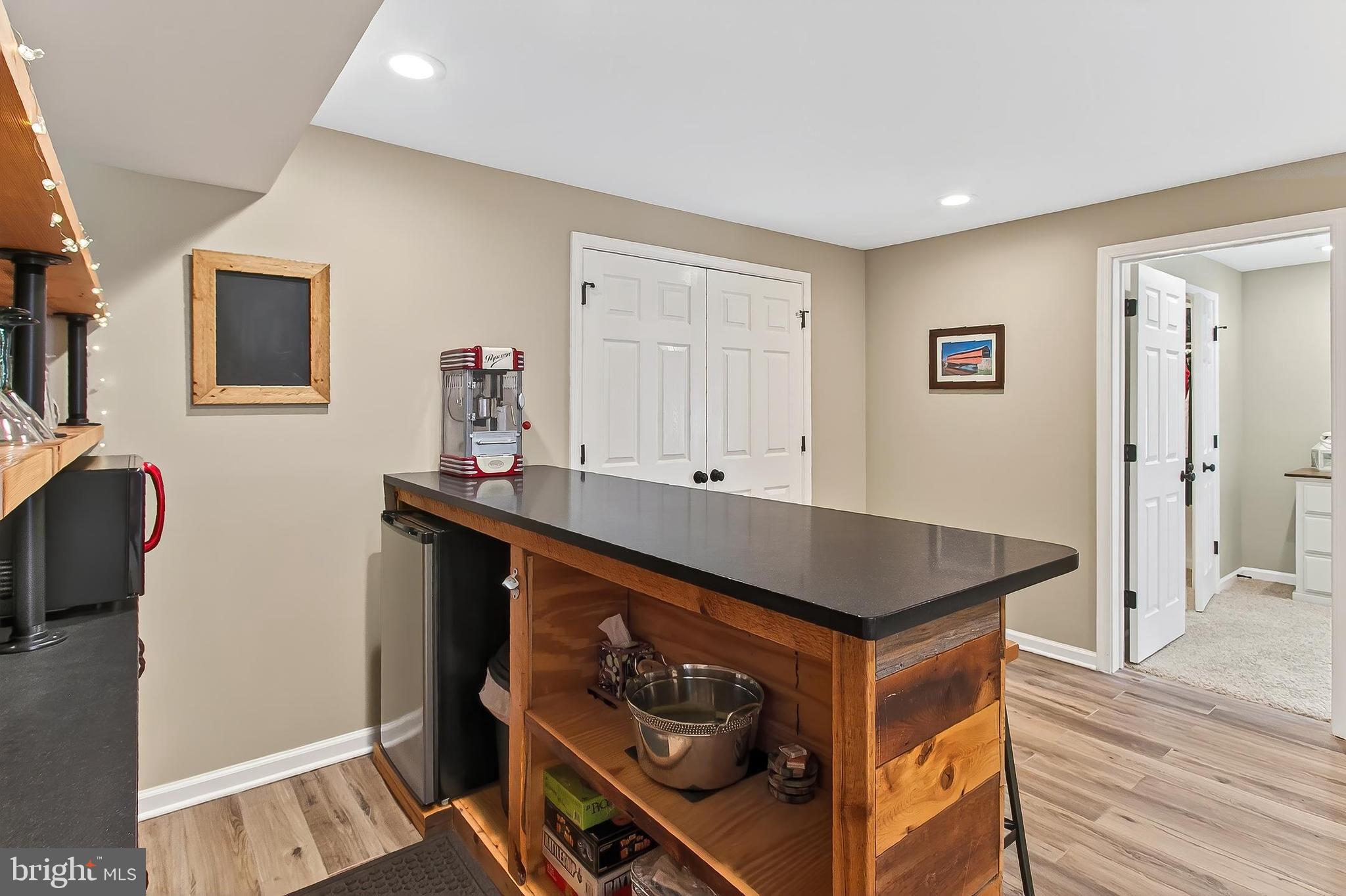 WHISPERWOOD - Residential