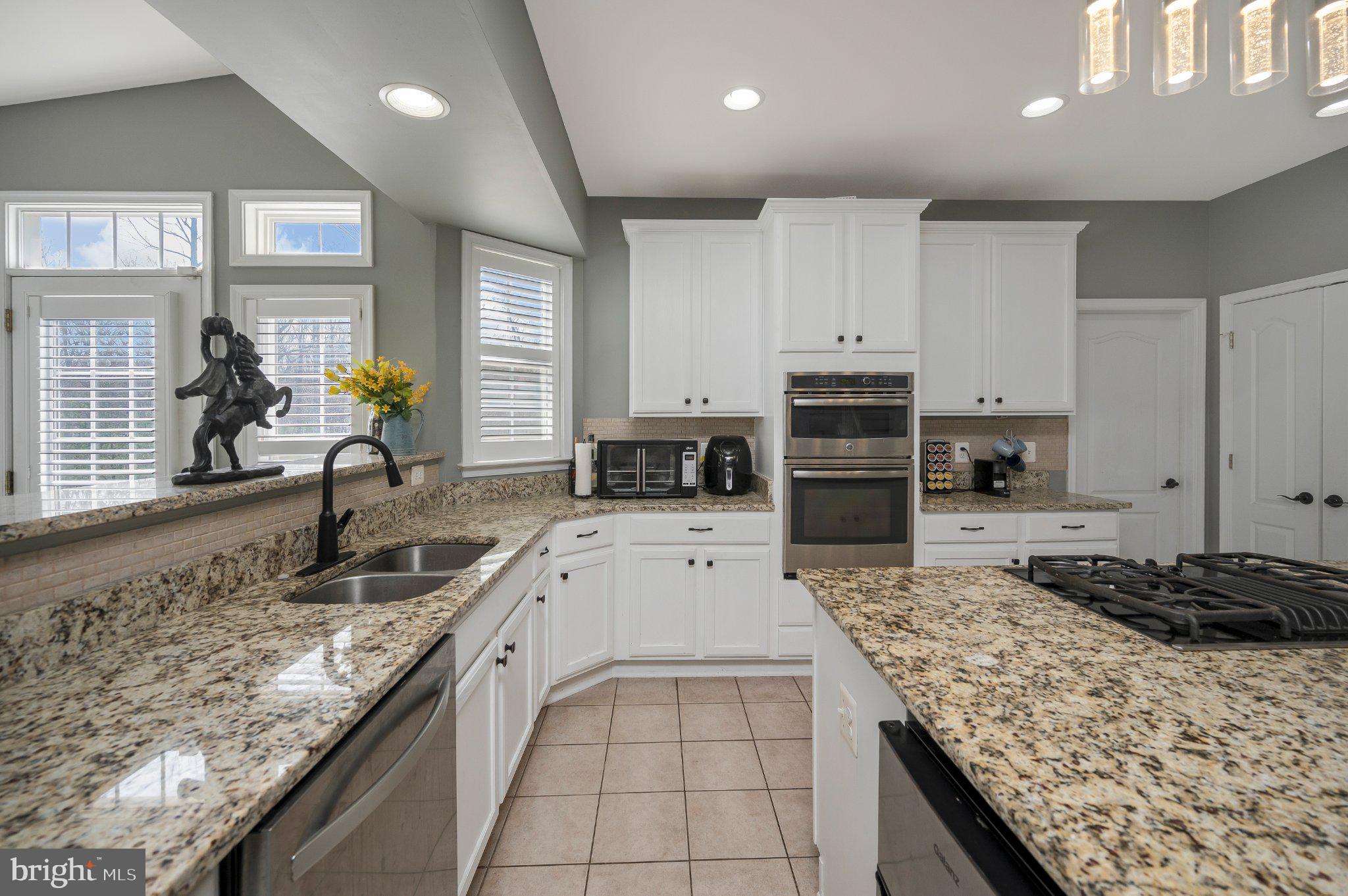 BRECKENRIDGE ESTATES - Residential