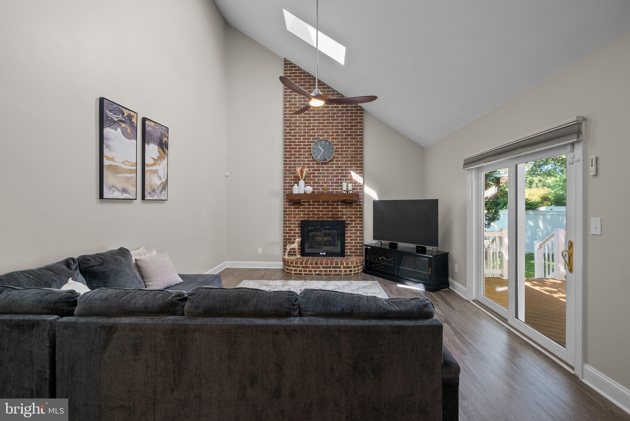 MAGOTHY PARK - Residential