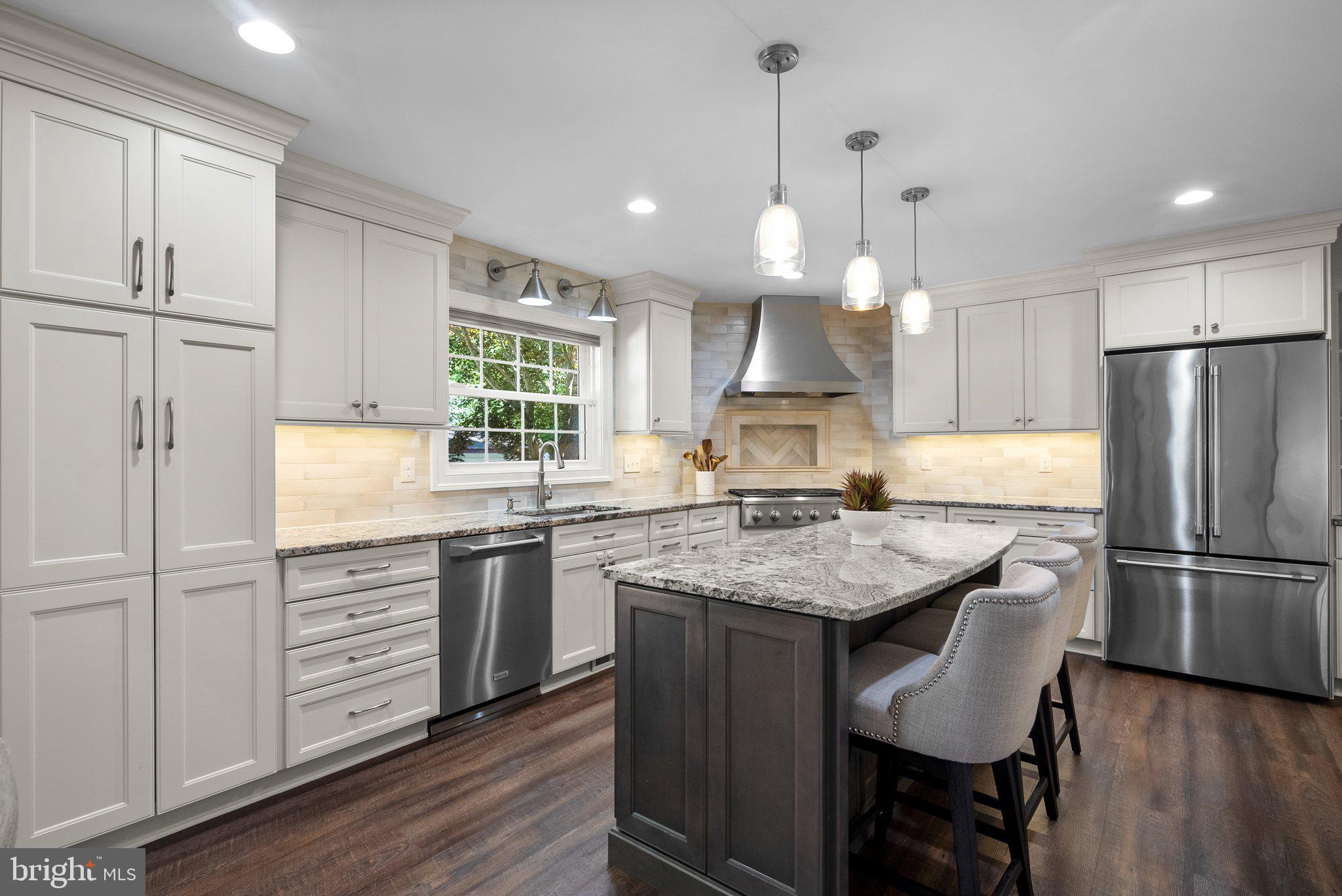 MAGOTHY PARK - Residential