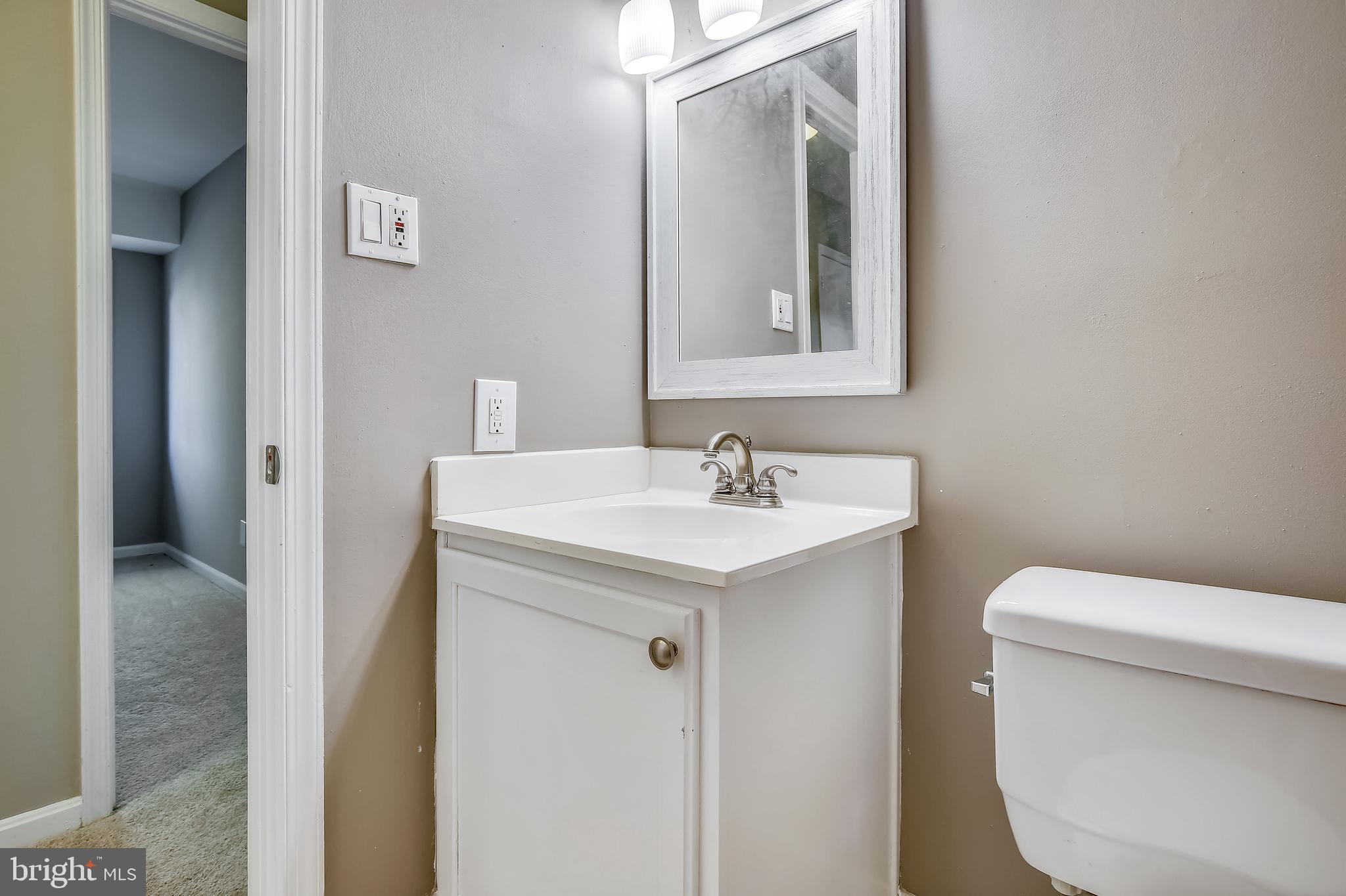 COLCHESTER TOWNE - Residential