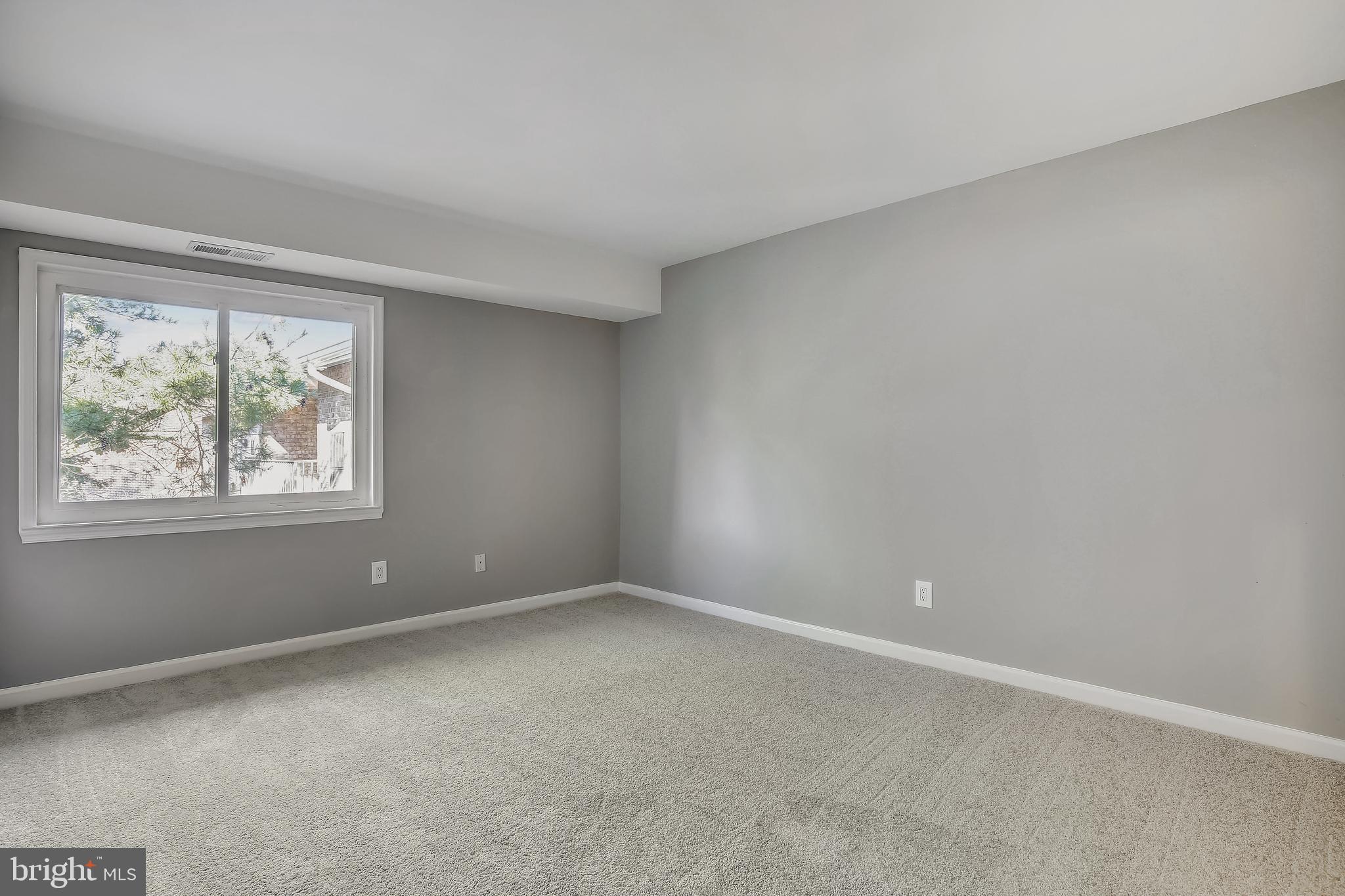 COLCHESTER TOWNE - Residential