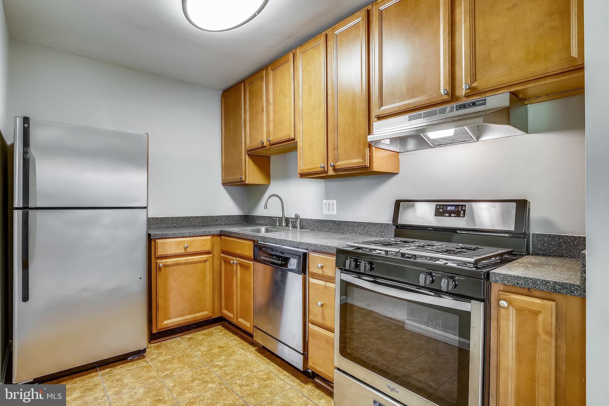 COLCHESTER TOWNE - Residential