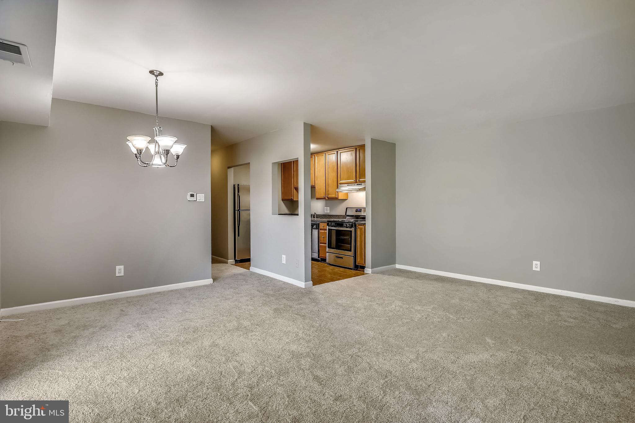 COLCHESTER TOWNE - Residential