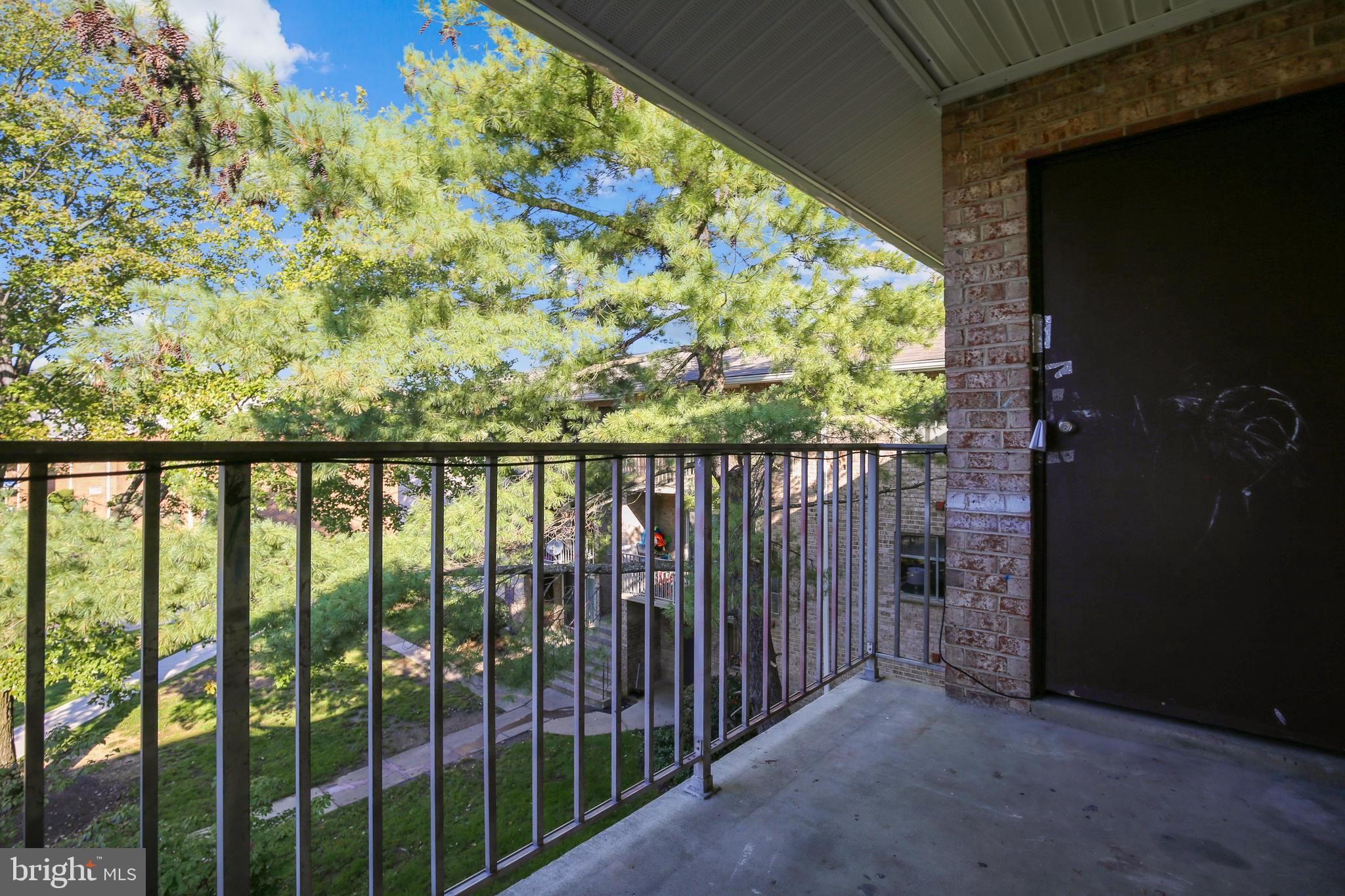 COLCHESTER TOWNE - Residential