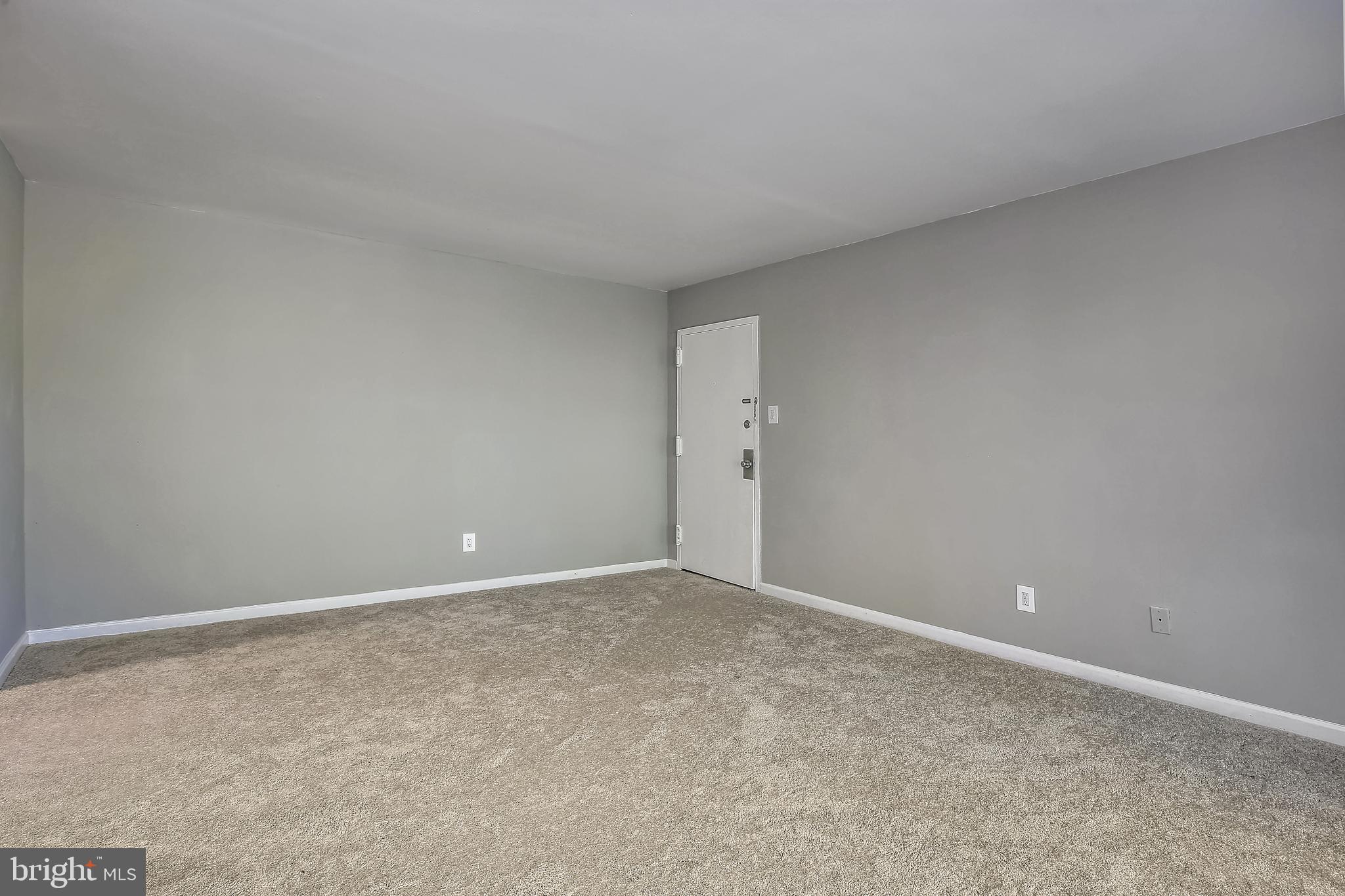 COLCHESTER TOWNE - Residential