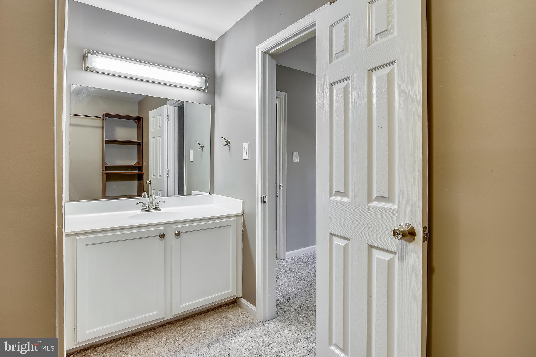 COLCHESTER TOWNE - Residential