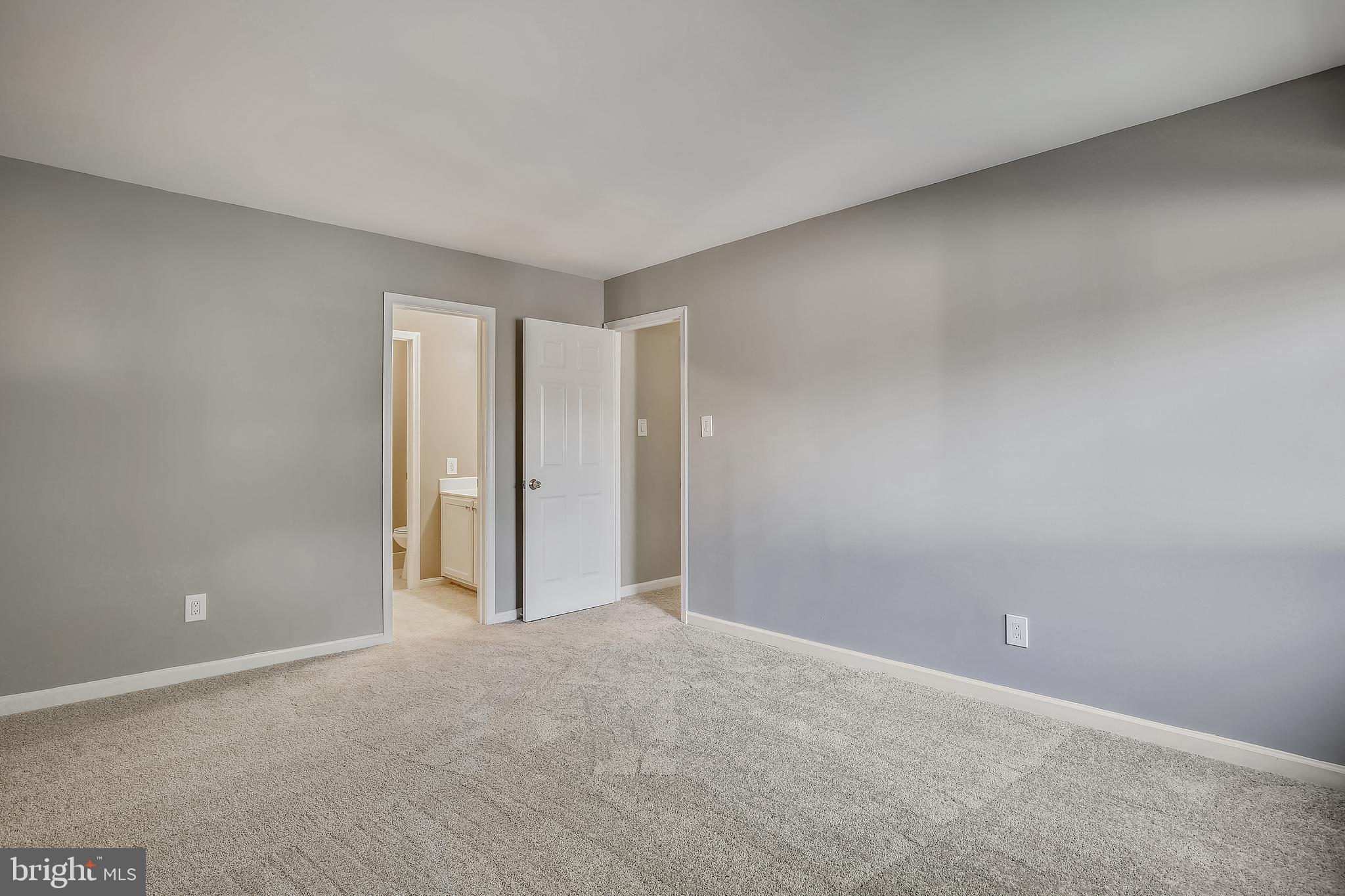 COLCHESTER TOWNE - Residential