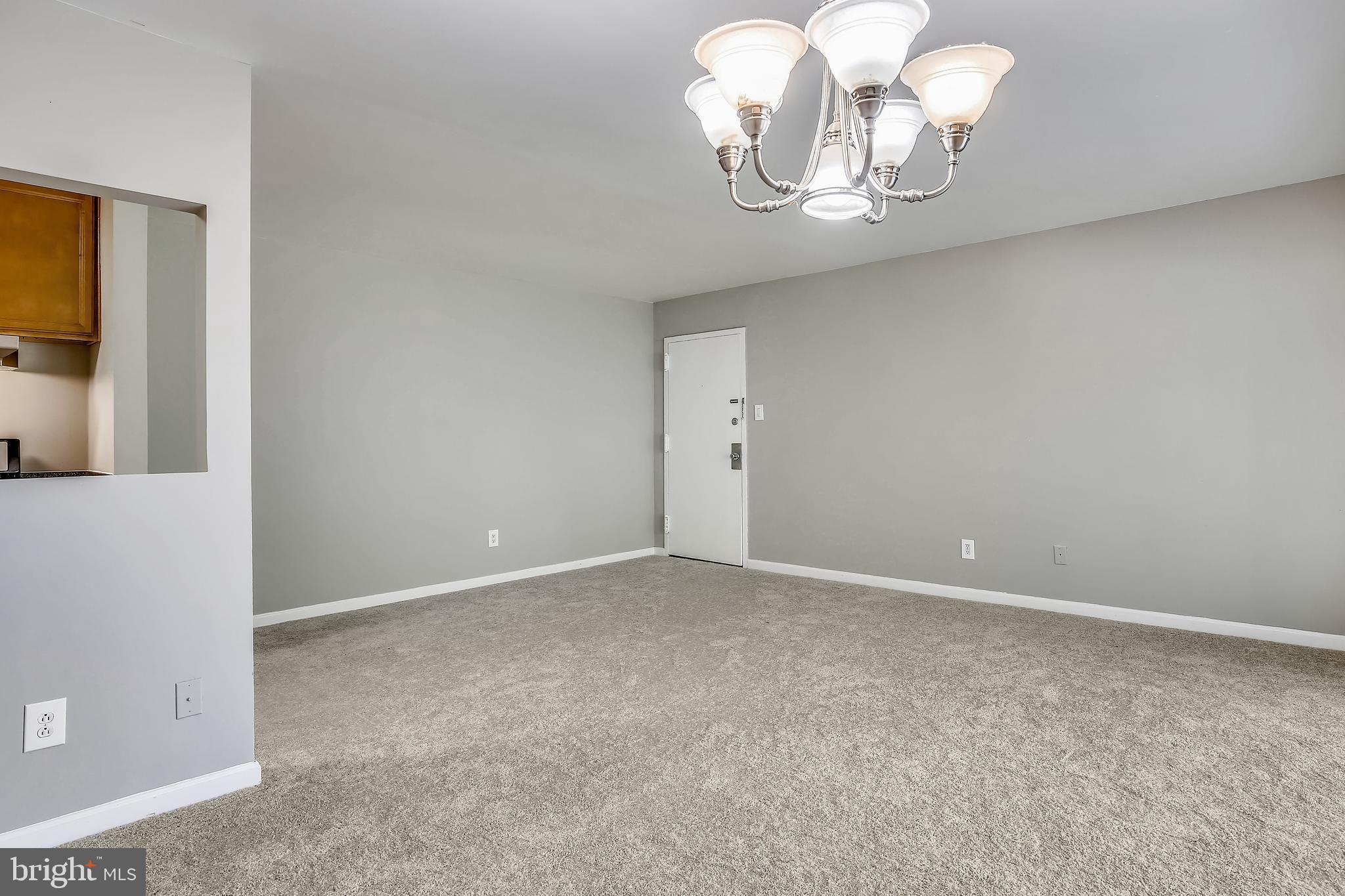 COLCHESTER TOWNE - Residential