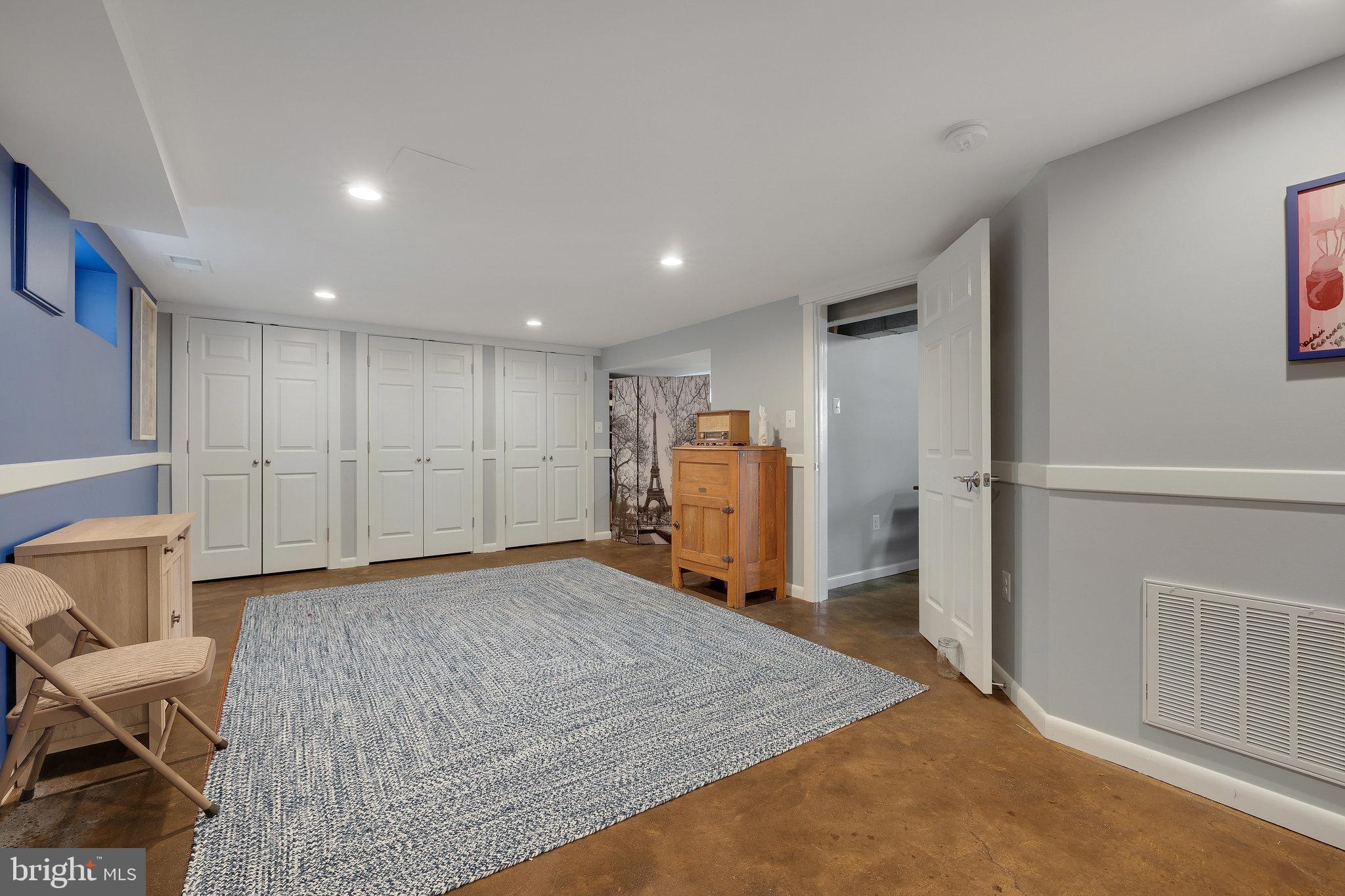 WEST LEWINSVILLE HEIGHTS - Residential