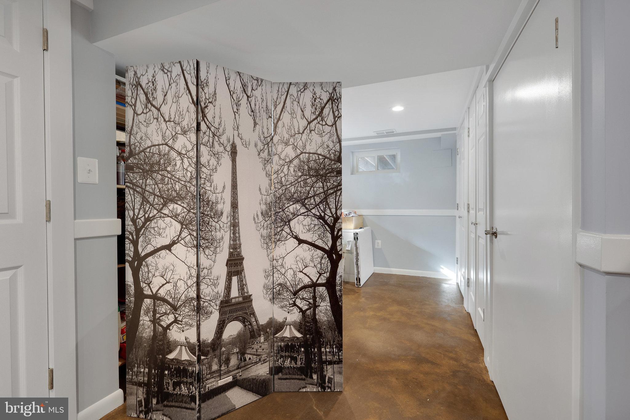 WEST LEWINSVILLE HEIGHTS - Residential