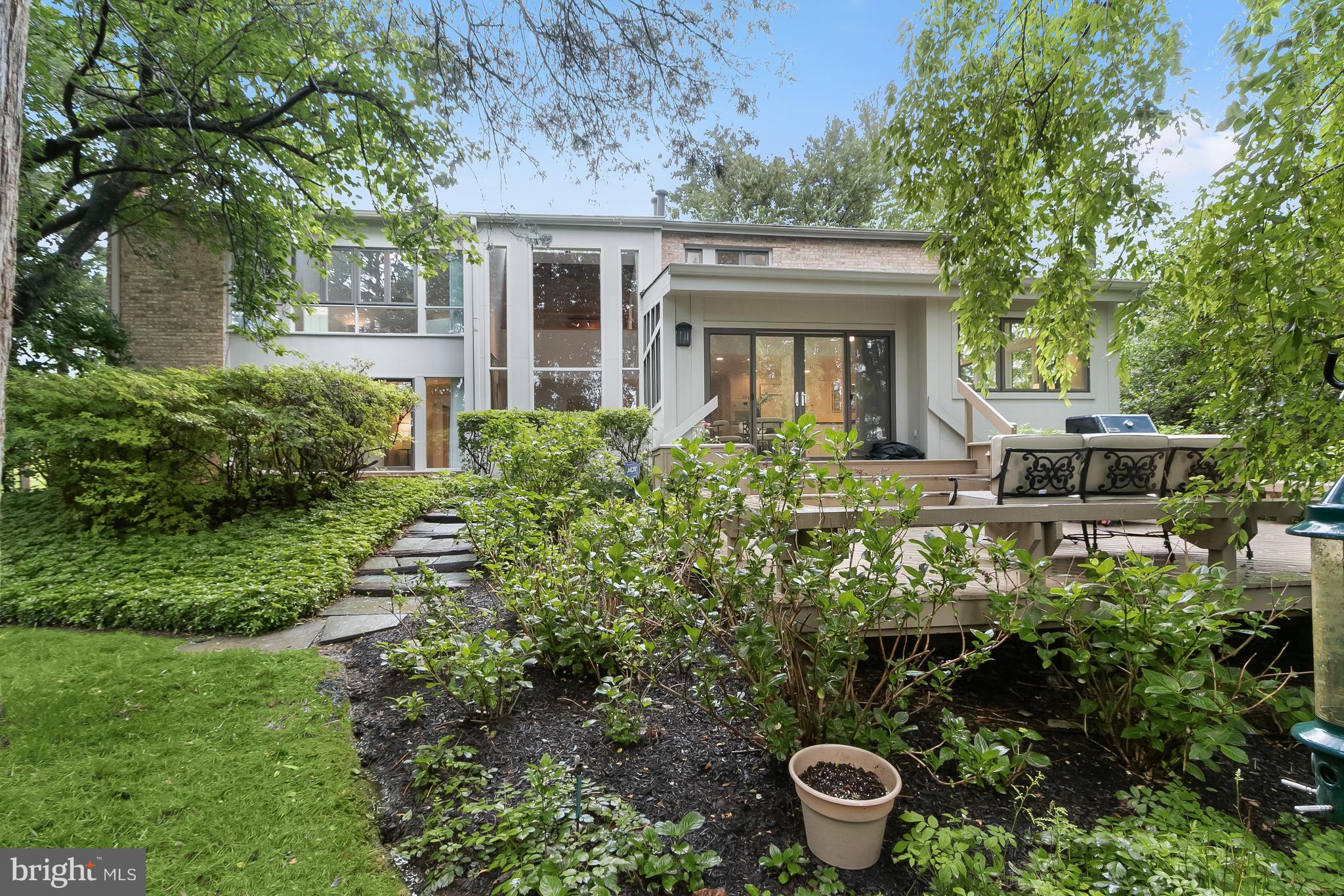 BEDFORDSHIRE - Residential