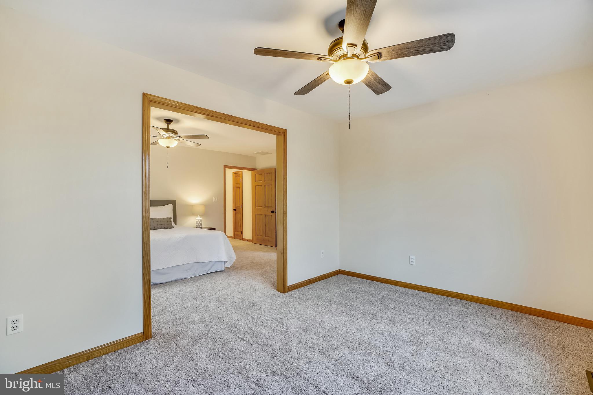 HIGH RIDGE PARK - Residential