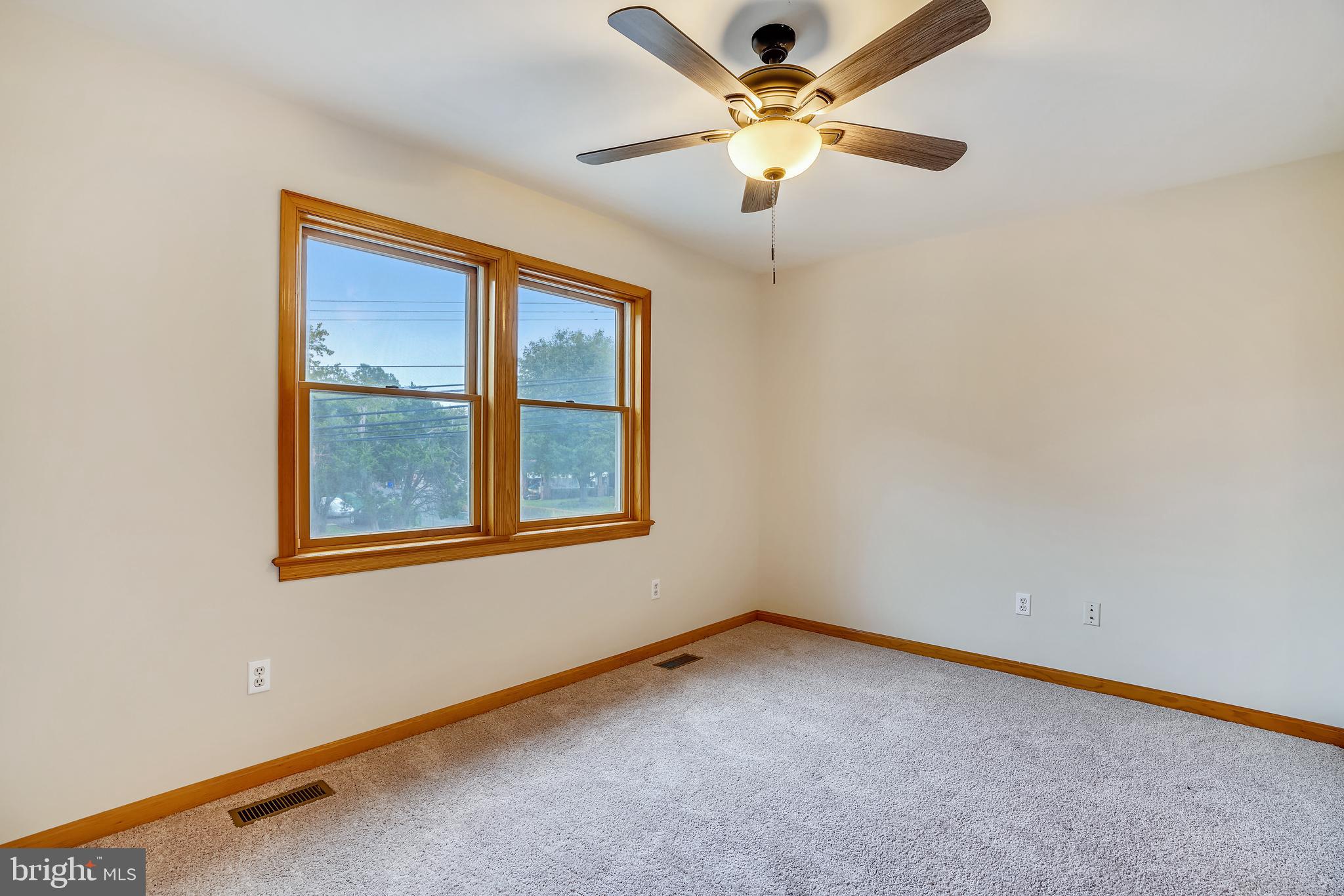 HIGH RIDGE PARK - Residential