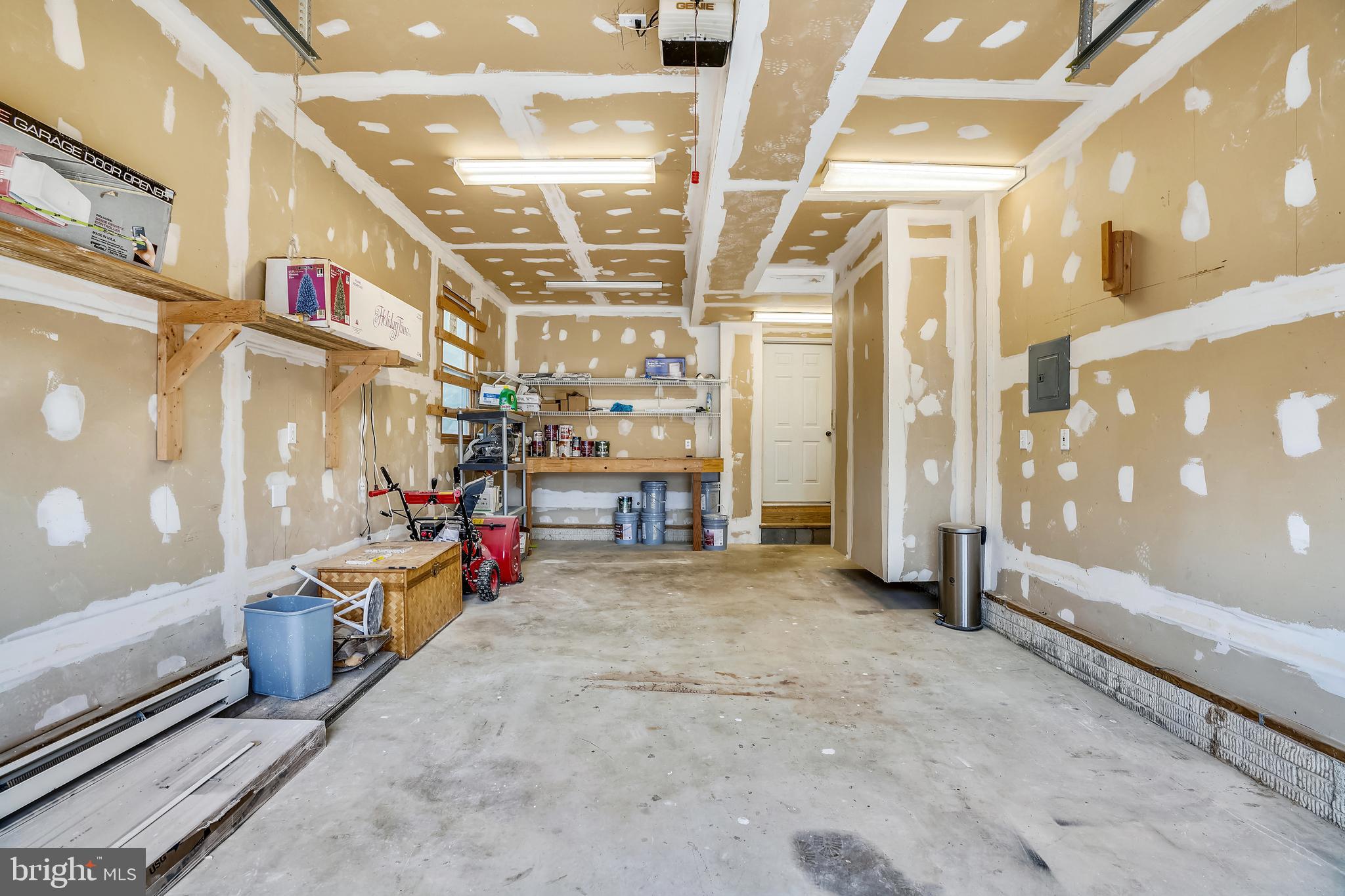 HIGH RIDGE PARK - Residential