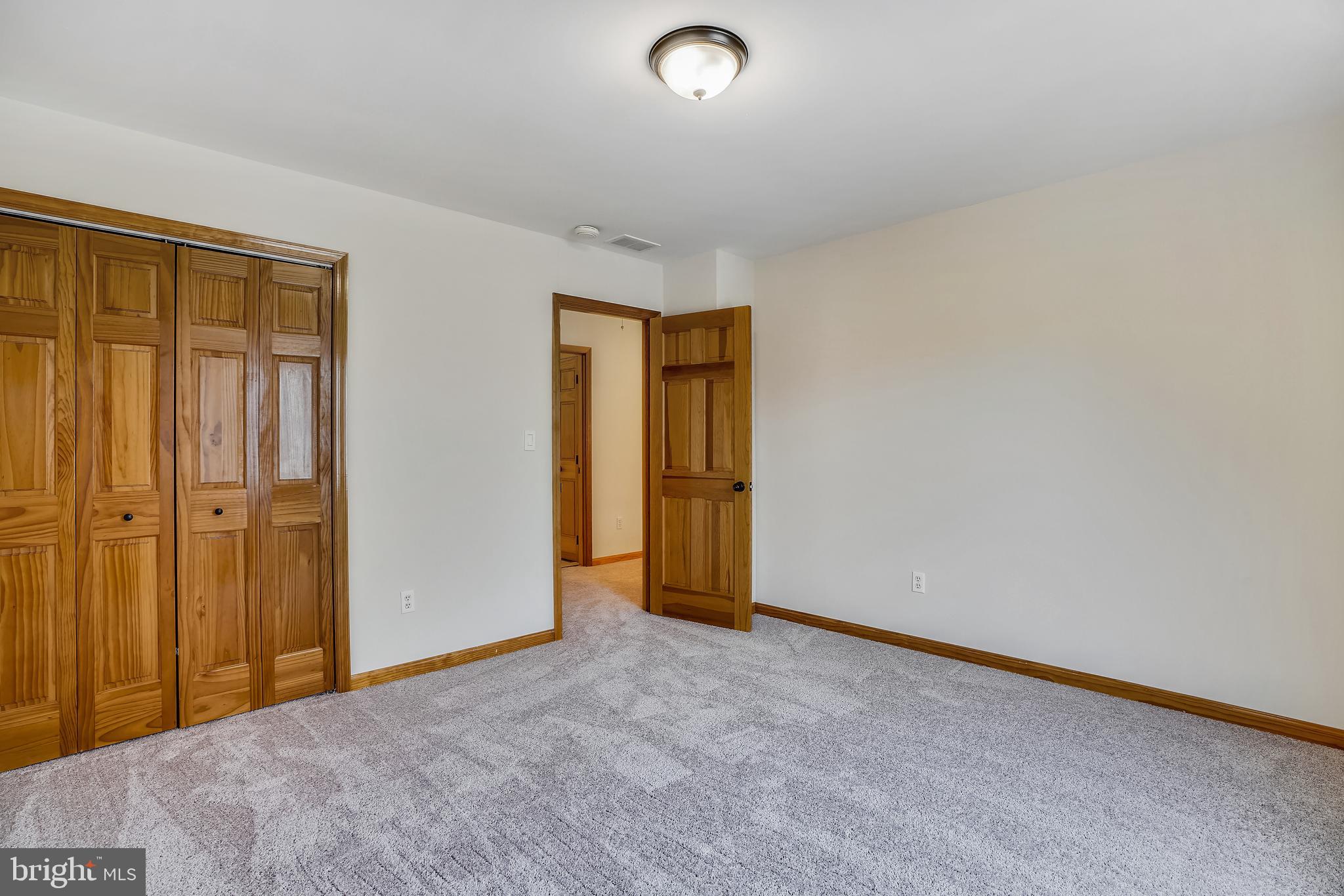 HIGH RIDGE PARK - Residential