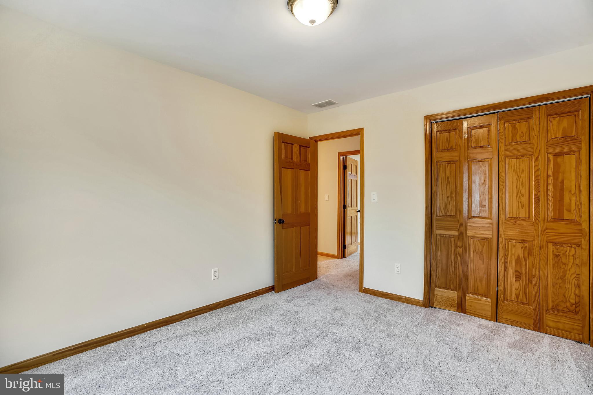 HIGH RIDGE PARK - Residential