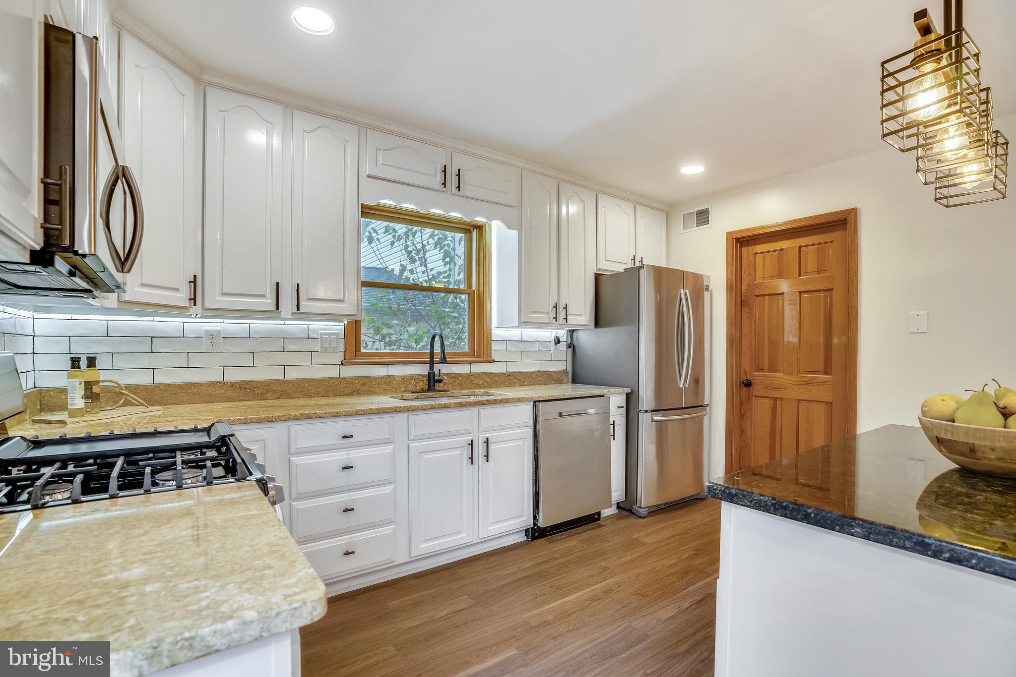 HIGH RIDGE PARK - Residential